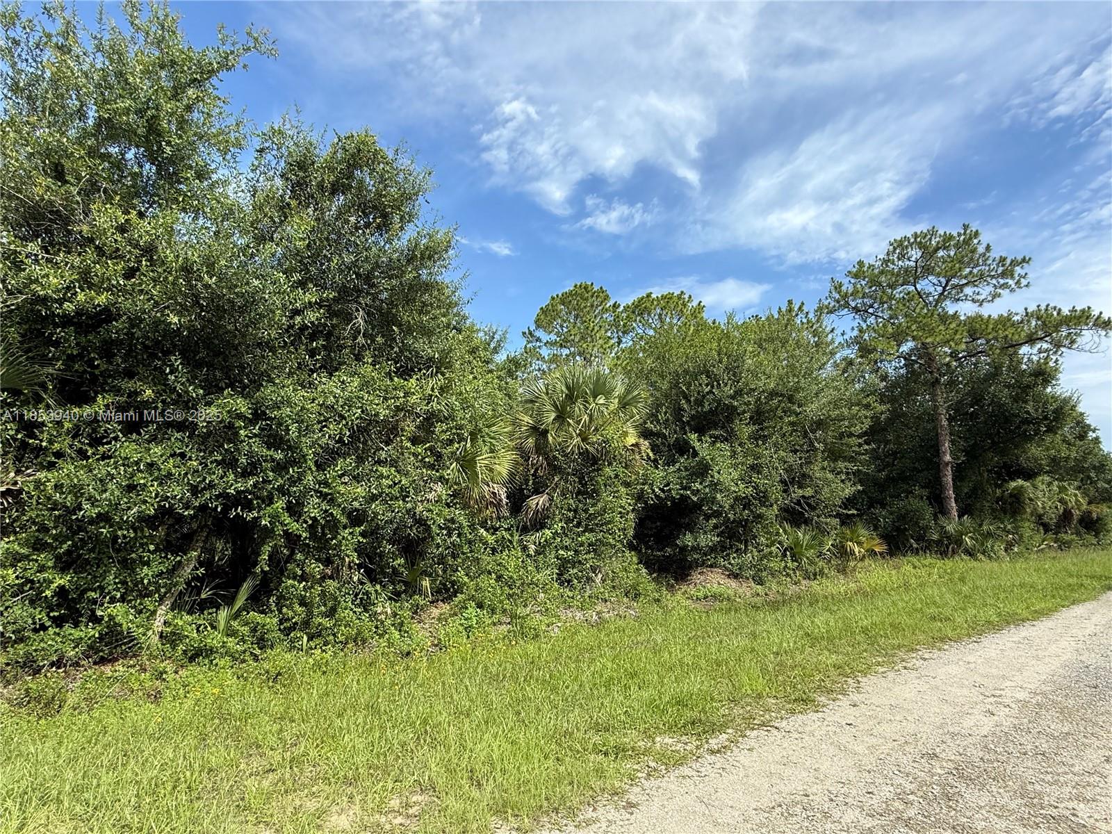 See details / sq. ft. $ 2025-08-06 0 Photo