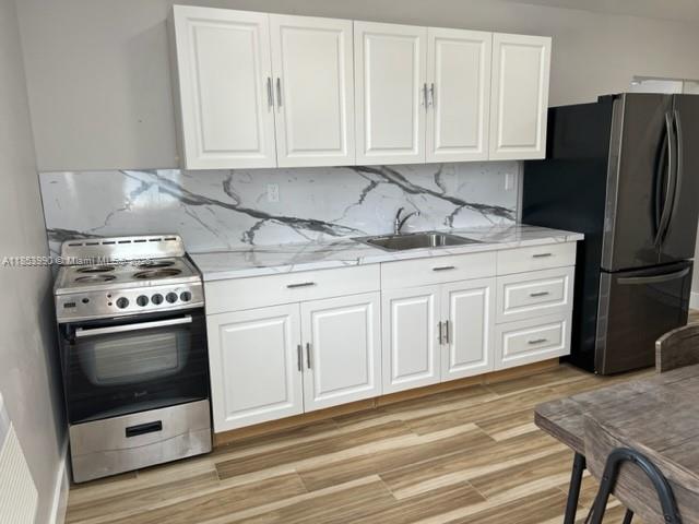 See details / 2354 sq. ft. $ 2025-08-06 0 Photo