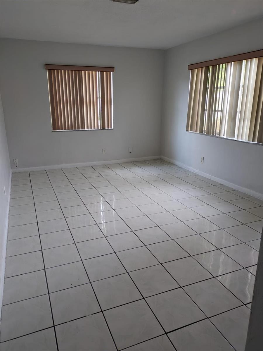 Ver detalles / 0 2286 sq. ft. $ 2025-08-07 0 foto