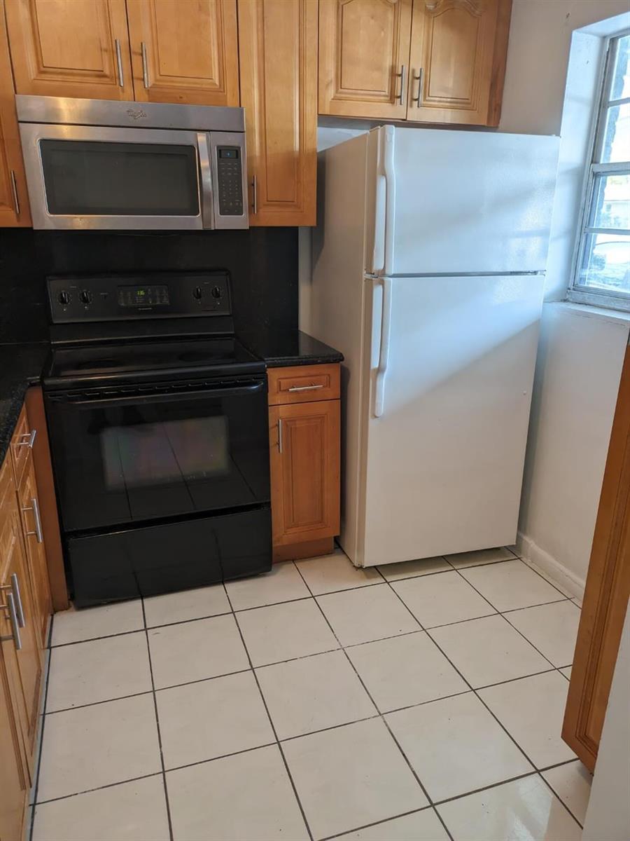 Ver detalles / 0 2286 sq. ft. $ 2025-08-07 0 foto