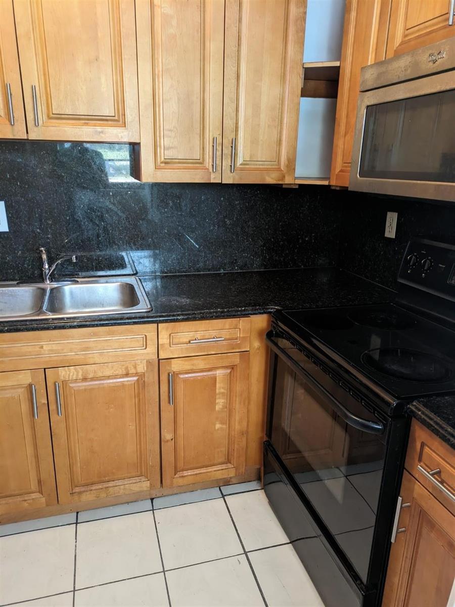 Ver detalles / 0 2286 sq. ft. $ 2025-08-07 0 foto