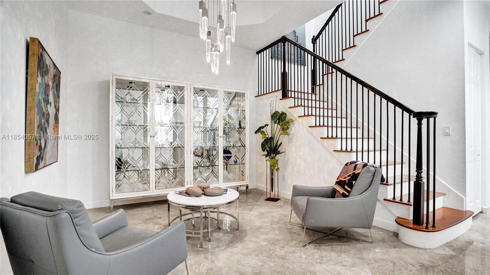 Photo of 822 Spinnaker Dr E  (822), Hollywood, Florida, 33019 - 