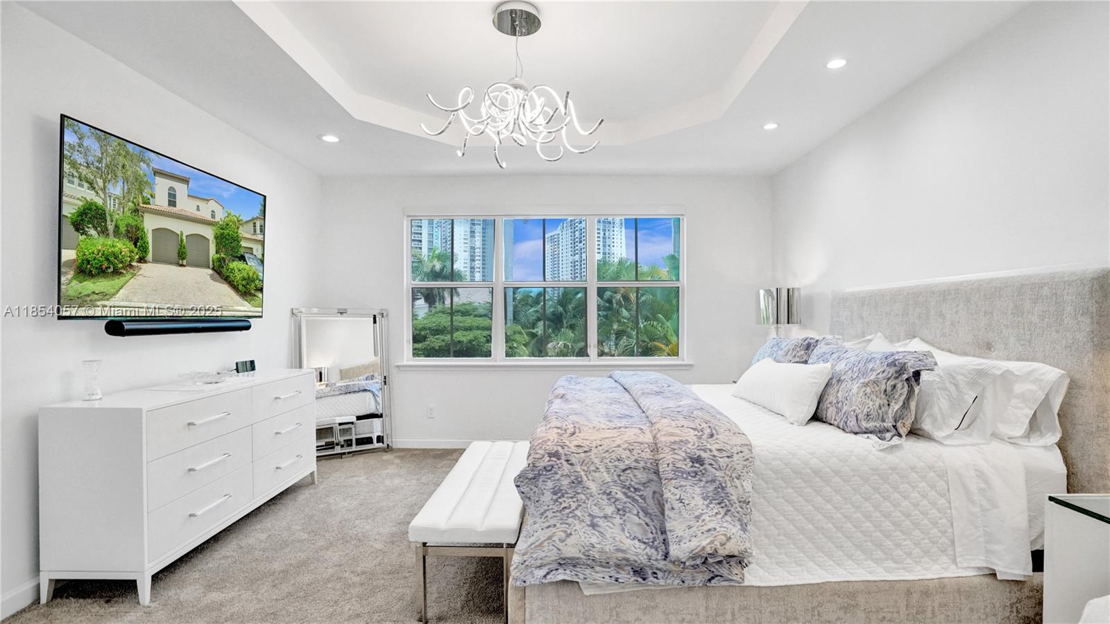 Photo of 822 Spinnaker Dr E  (822), Hollywood, Florida, 33019 - 
