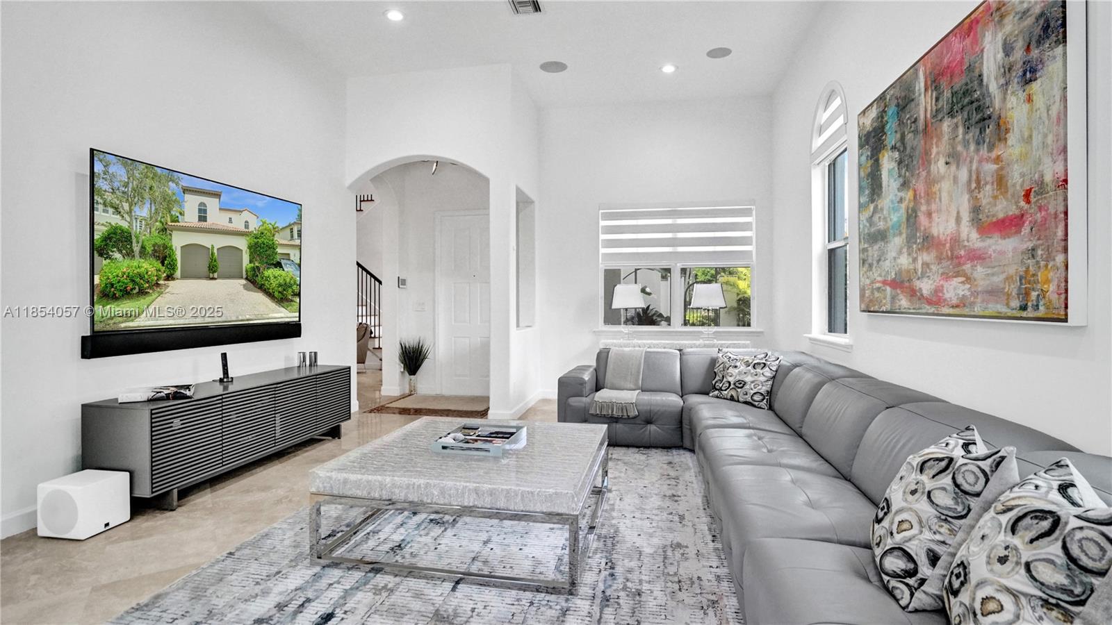 Photo of 822 Spinnaker Dr E (822), Hollywood, Florida, 33019 -