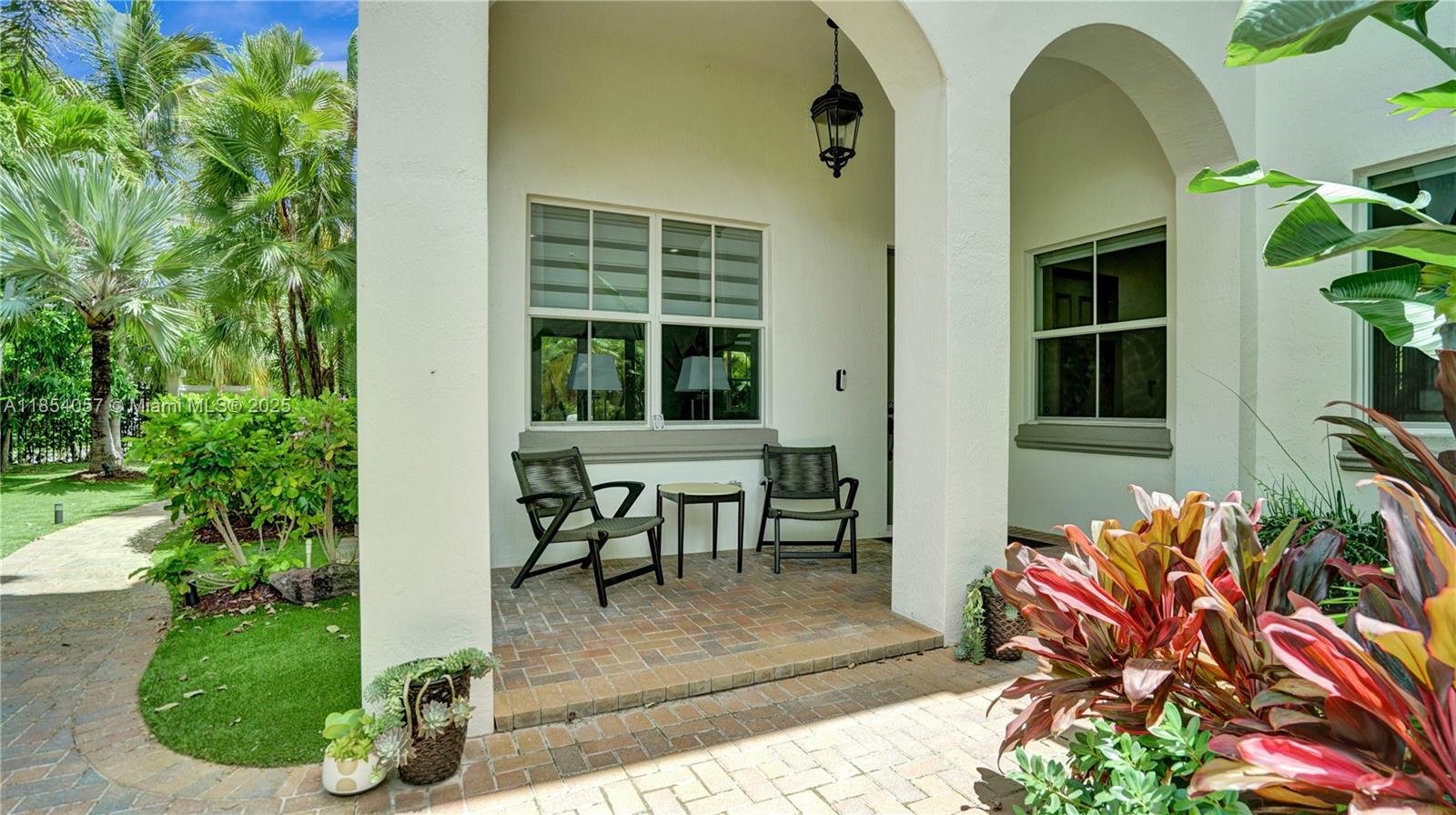 Photo of 822 Spinnaker Dr E  (822), Hollywood, Florida, 33019 - 