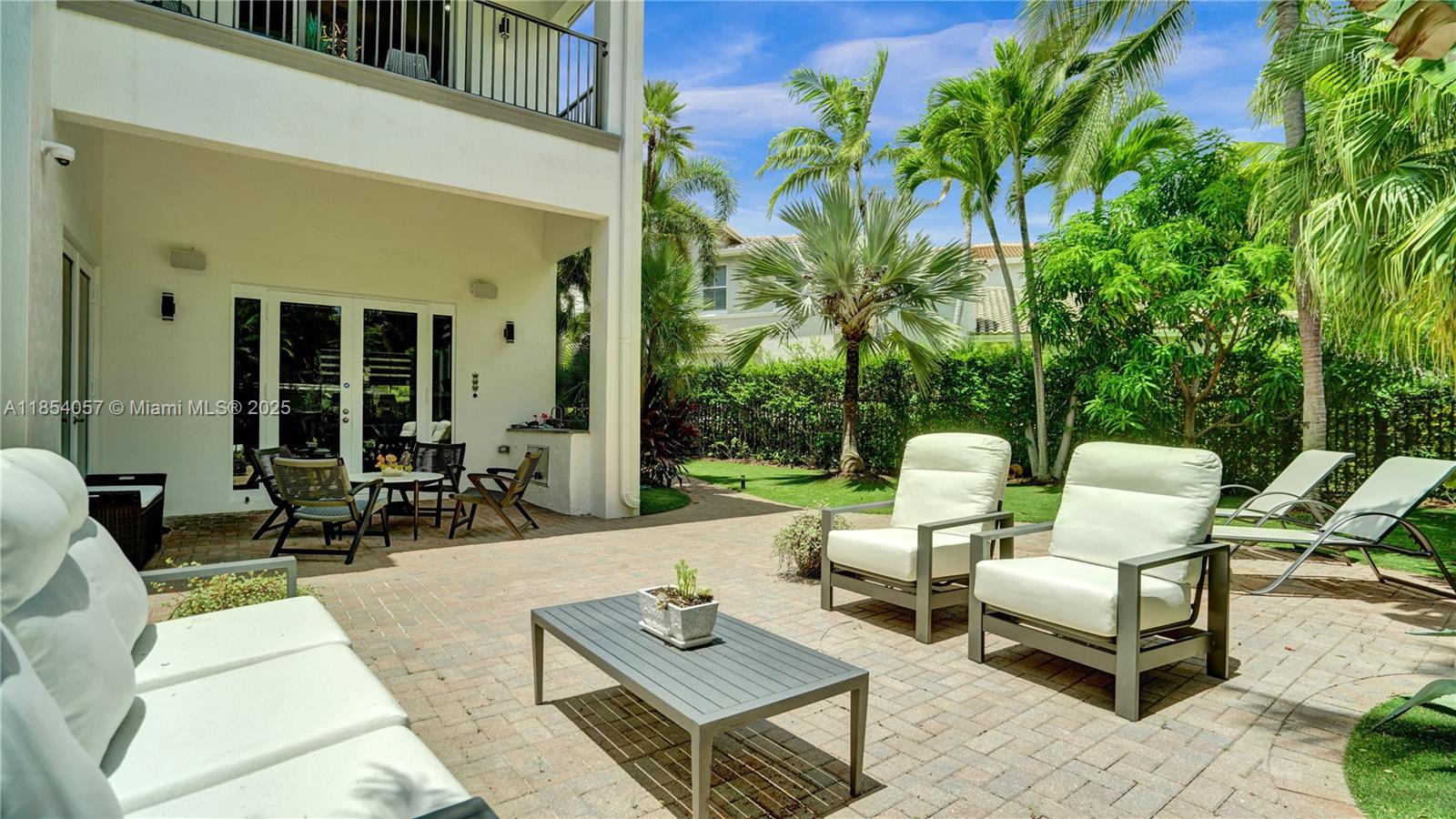 Photo of 822 Spinnaker Dr E (822), Hollywood, Florida, 33019 -
