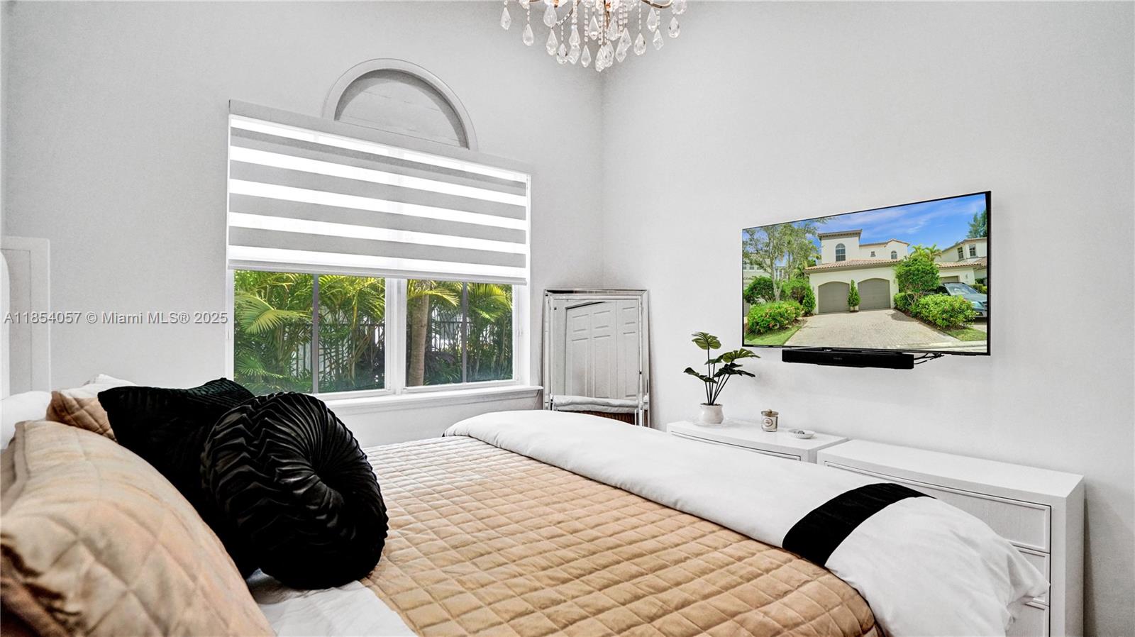 Photo of 822 Spinnaker Dr E  (822), Hollywood, Florida, 33019 - 