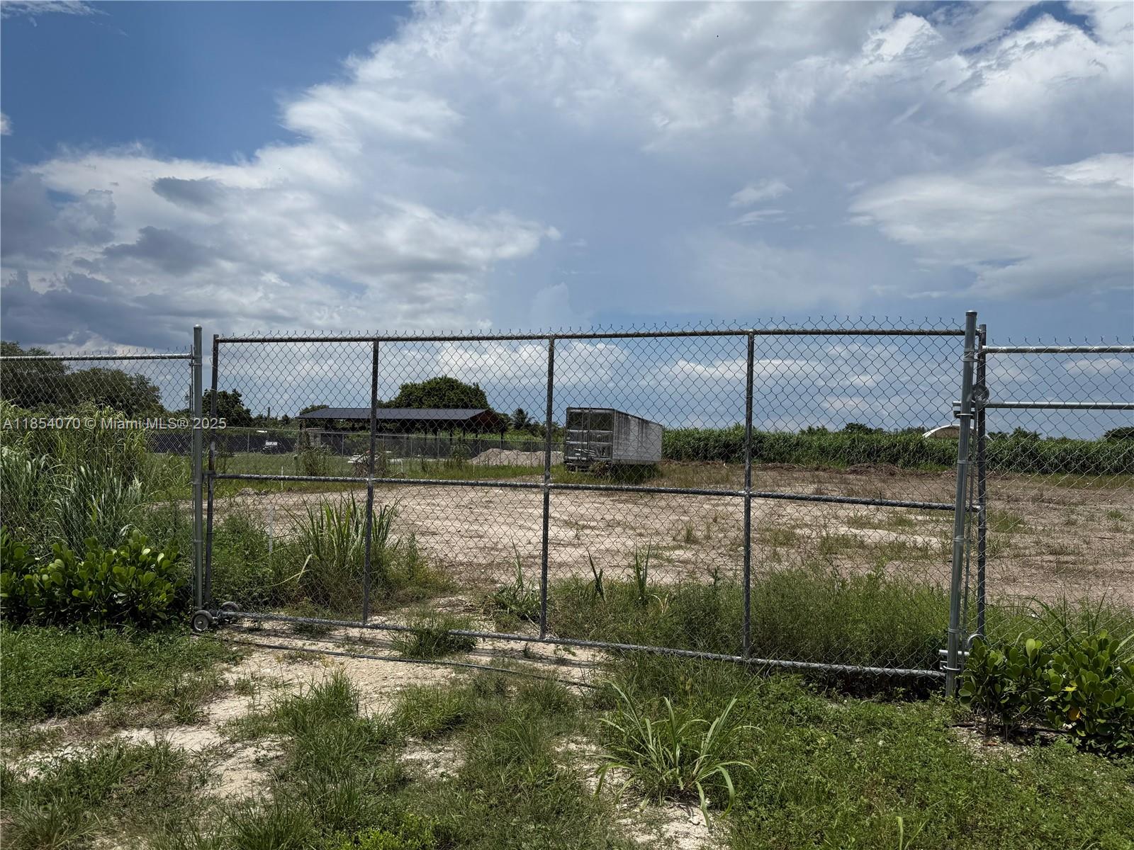 See details / sq. ft. $ 2025-08-06 0 Photo