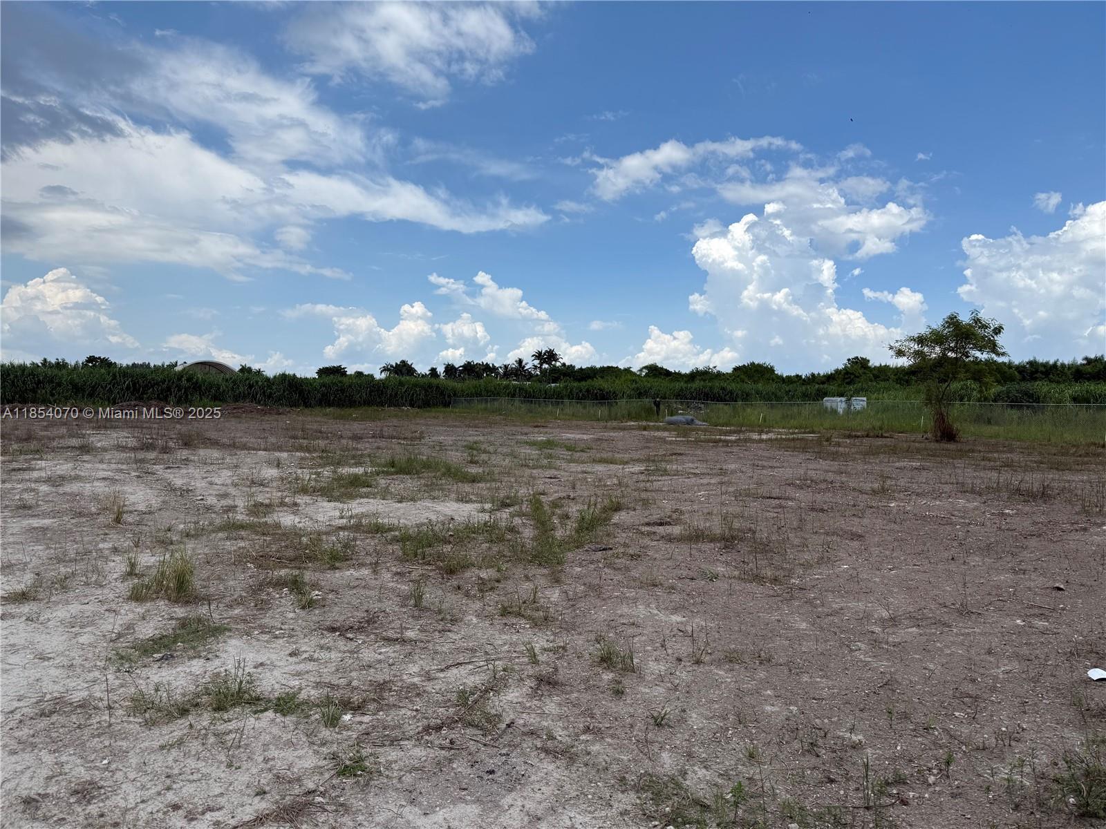 See details / sq. ft. $ 2025-08-06 0 Photo
