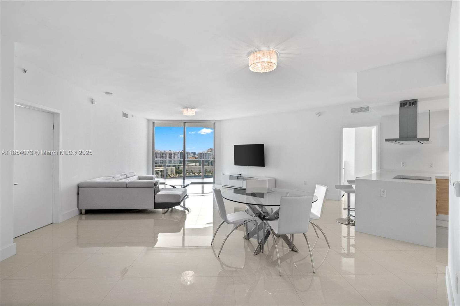 Photo of 17301 Biscayne Blvd  #1704, North Miami Beach, Florida, 33160 - 