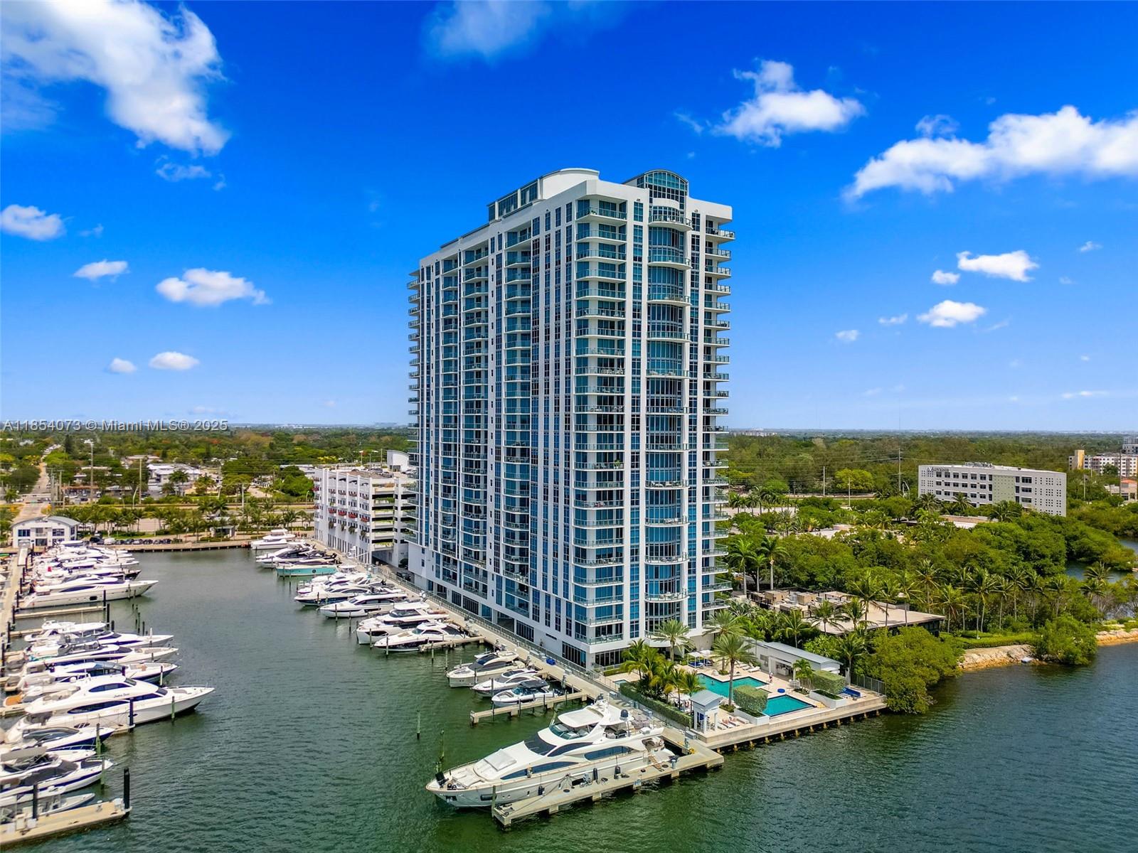 Photo of 17301 Biscayne Blvd  #1704, North Miami Beach, Florida, 33160 - 