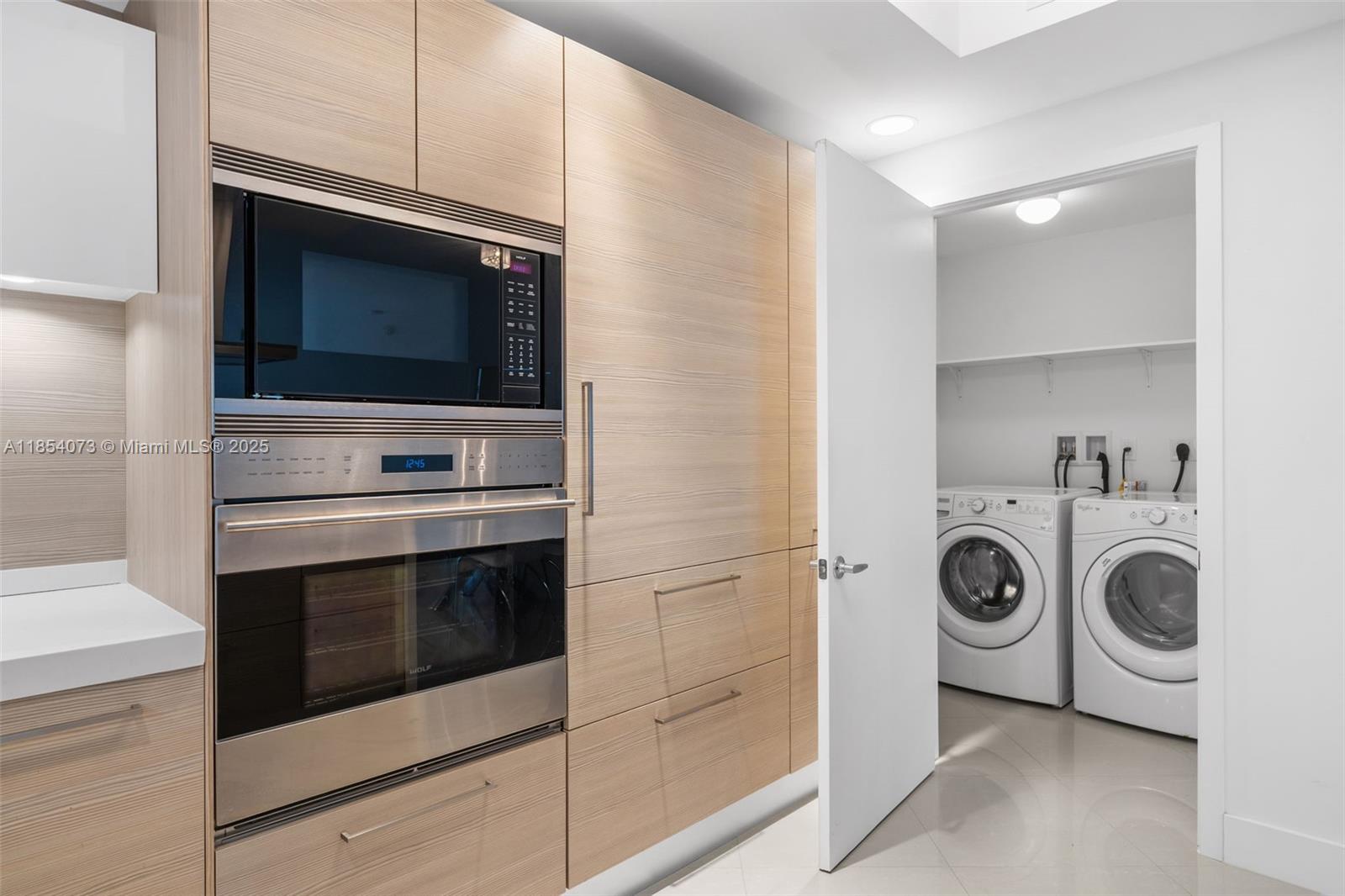 Photo of 17301 Biscayne Blvd  #1704, North Miami Beach, Florida, 33160 - 