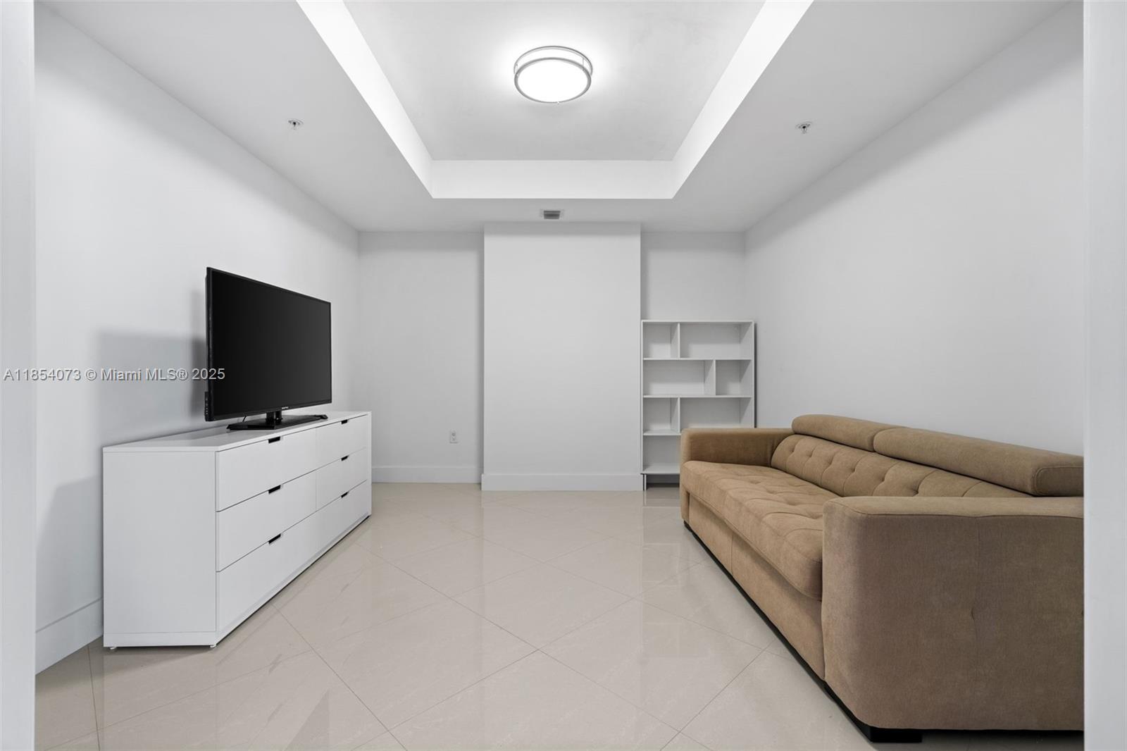Photo of 17301 Biscayne Blvd  #1704, North Miami Beach, Florida, 33160 - 