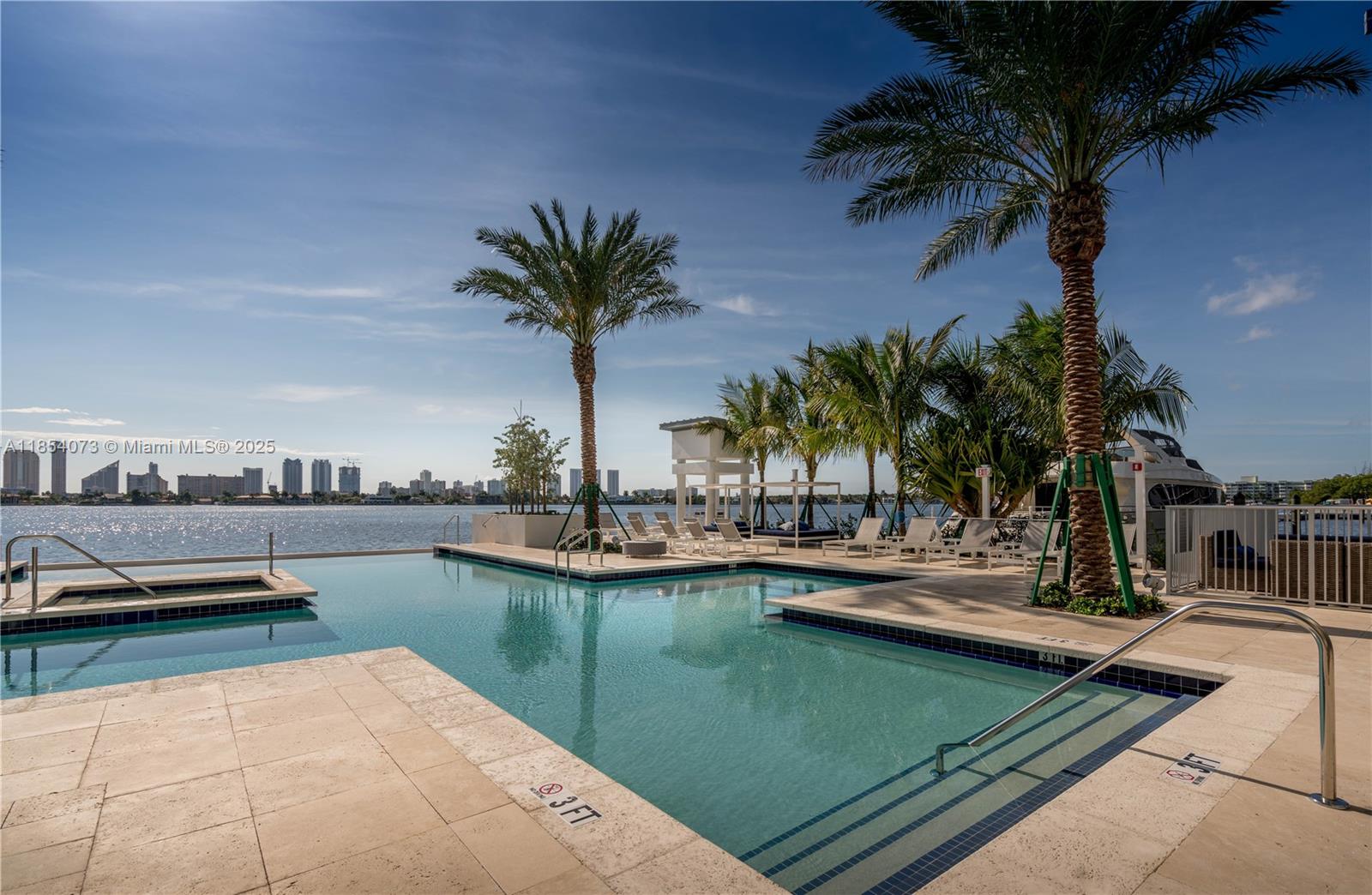 Photo of 17301 Biscayne Blvd  #1704, North Miami Beach, Florida, 33160 - 