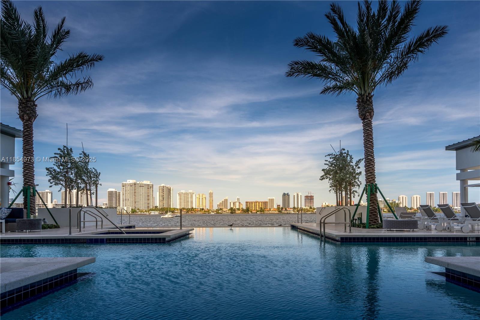 Photo of 17301 Biscayne Blvd  #1704, North Miami Beach, Florida, 33160 - 