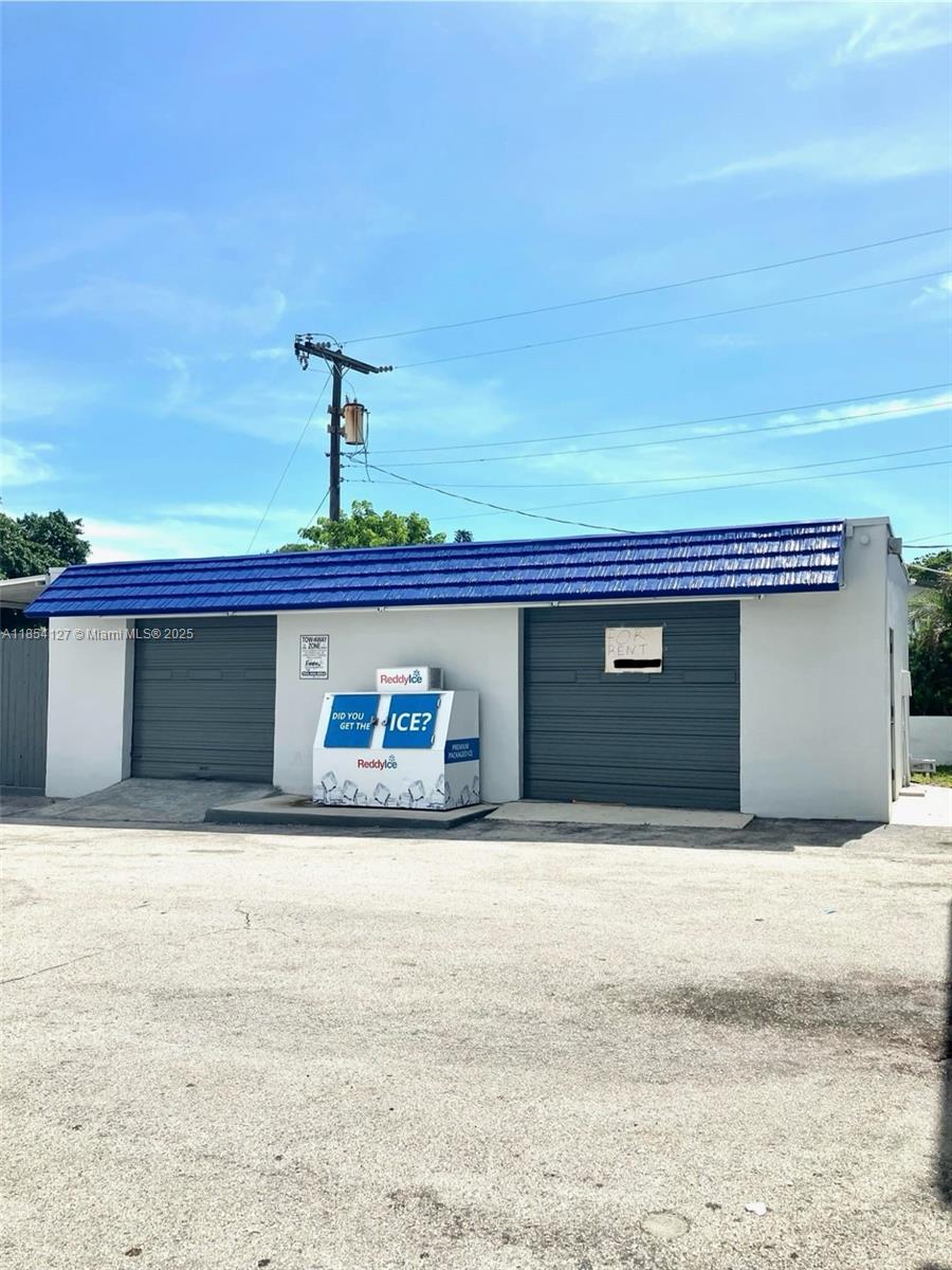 See details RIGHT / sq. ft. $ 2025-08-06 0 Photo