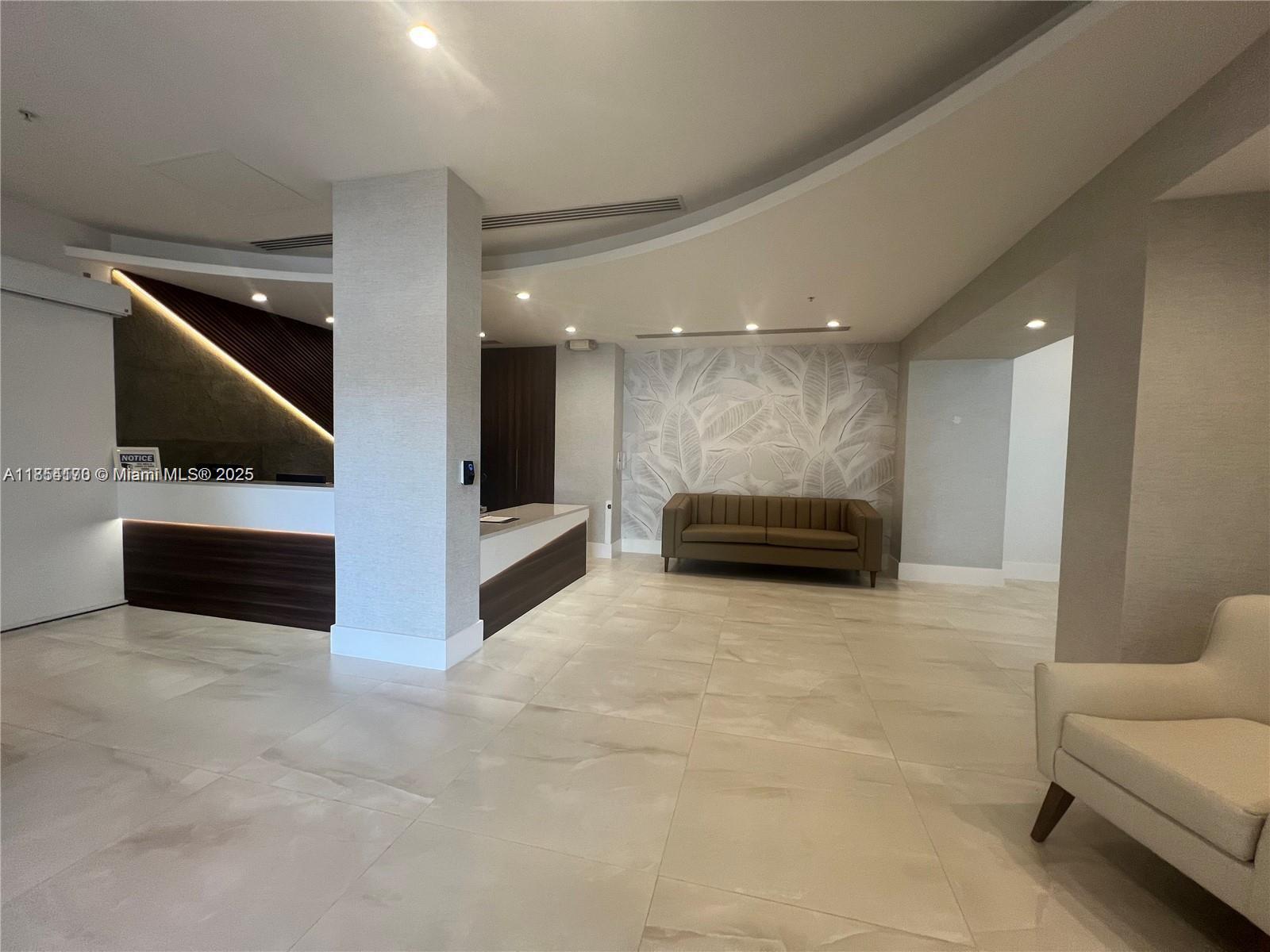 Photo of 3001 Ocean Dr #903, Hollywood, Florida, 33019 -