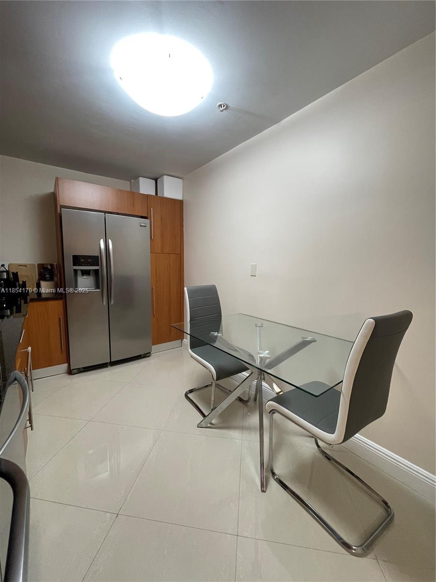 Photo of 3001 Ocean Dr  #903, Hollywood, Florida, 33019 - 