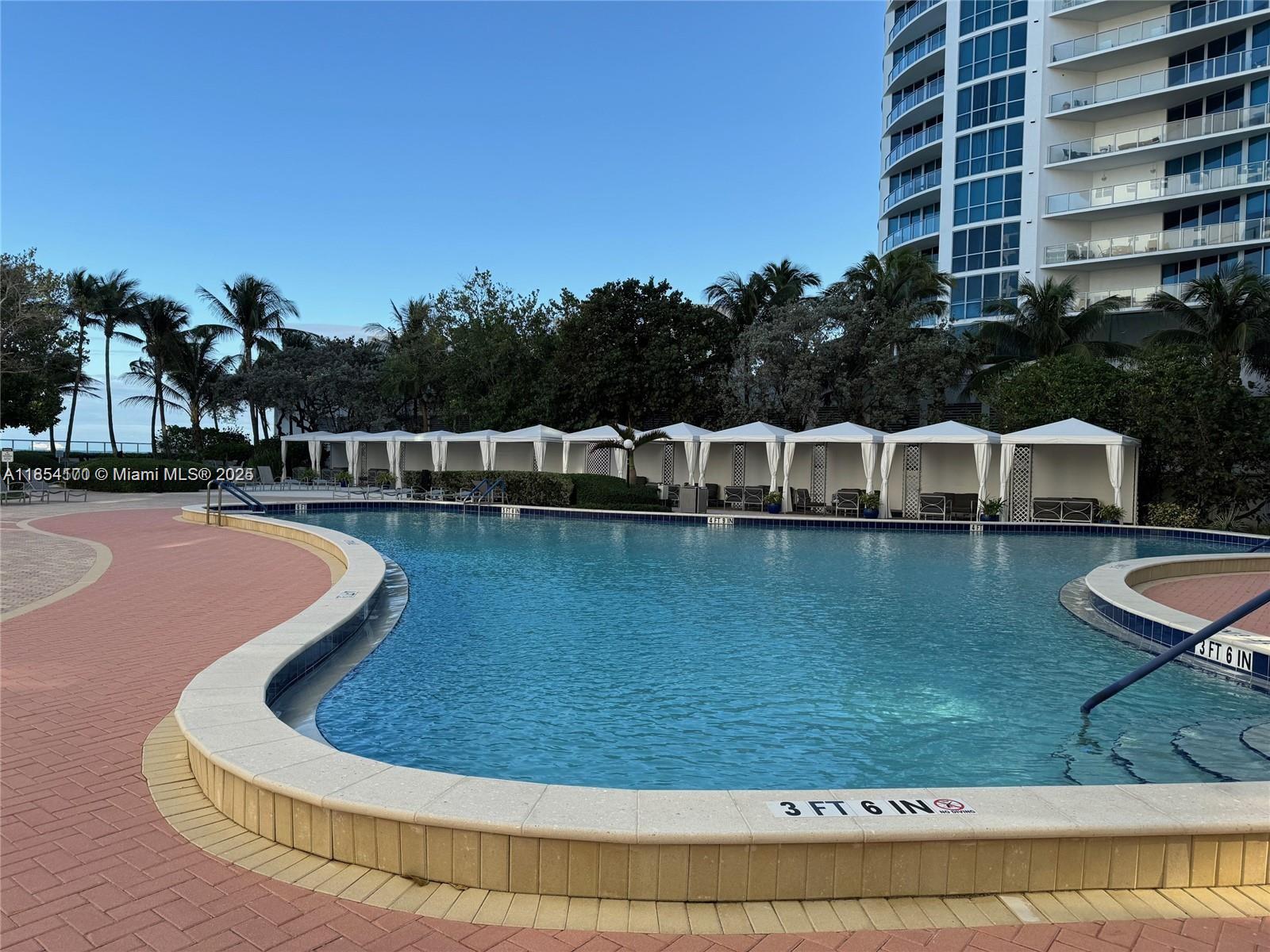 Photo of 3001 Ocean Dr #903, Hollywood, Florida, 33019 -