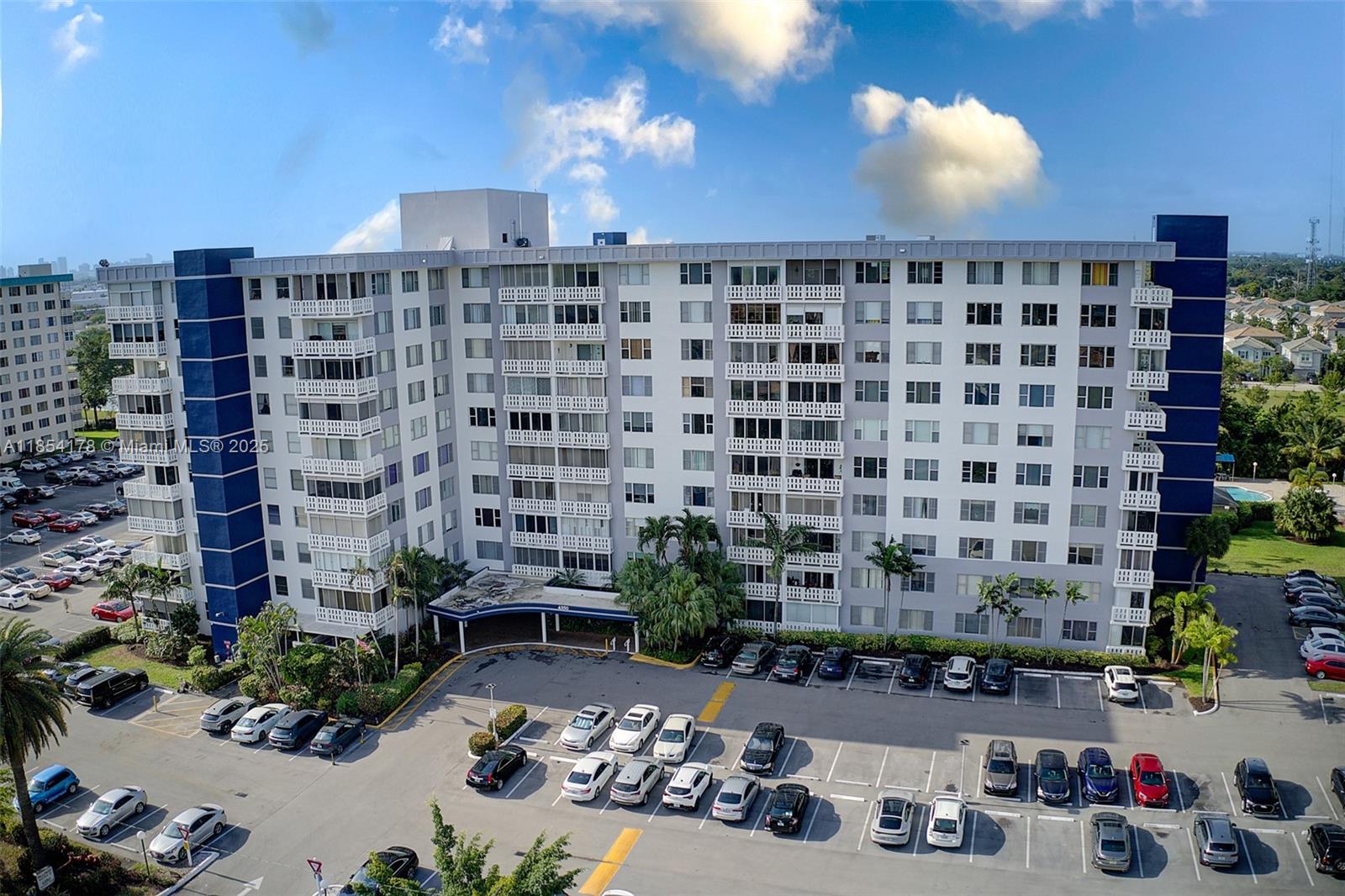 118 2 / 2 1132 sq. ft. $ 2025-10-03 0 Photo