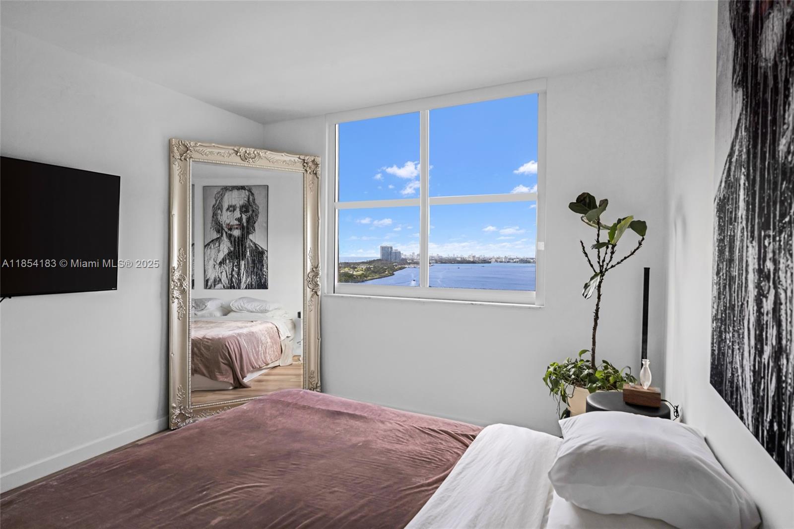 1614 1 / 2 762 sq. ft. $ 2025-08-06 0 foto