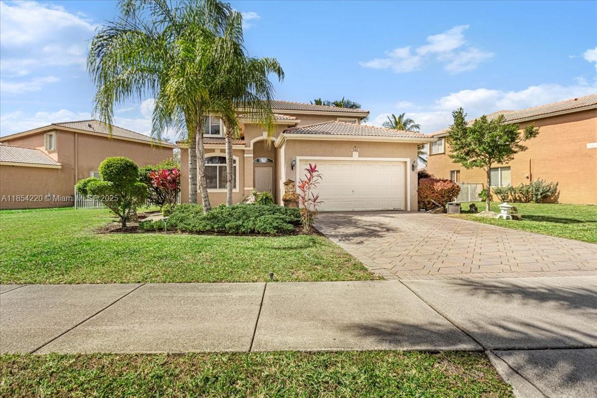 See details 3745 4 / 3 2338 sq. ft. $ 2025-08-06 0 Photo