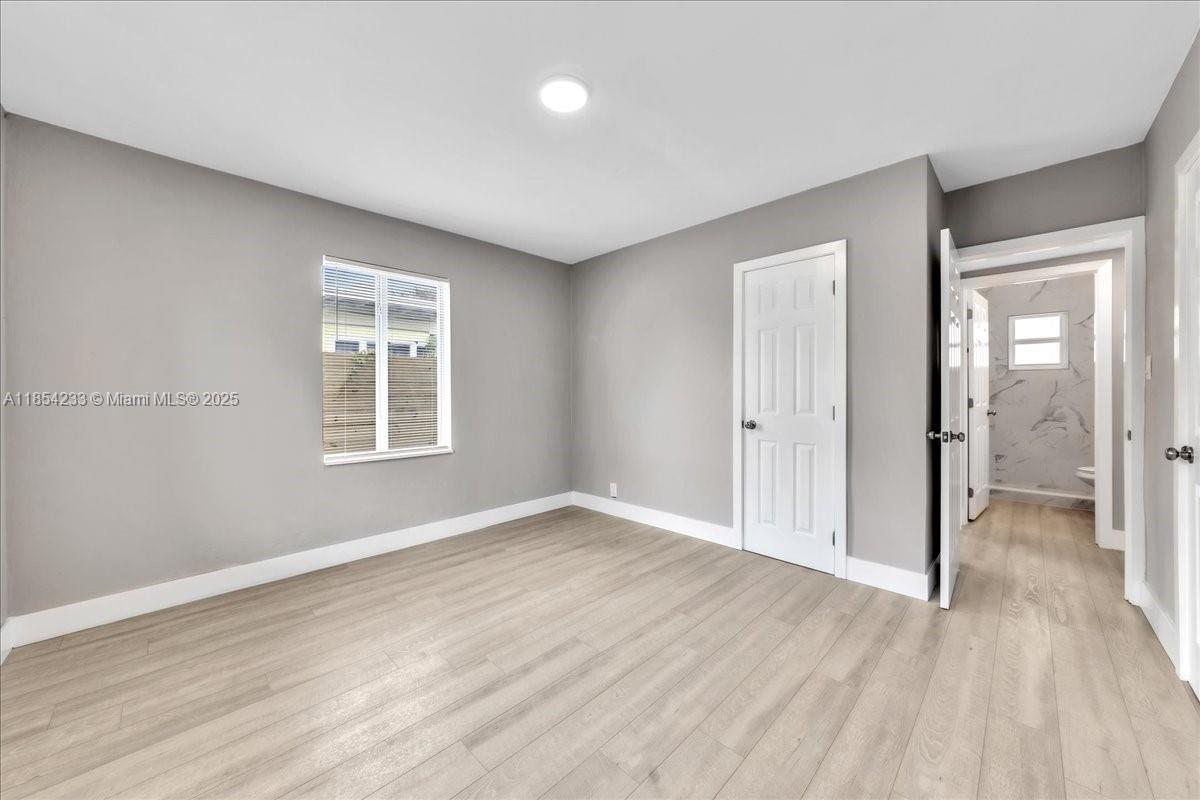 See details / 1581 sq. ft. $ 2025-08-11 0 Photo