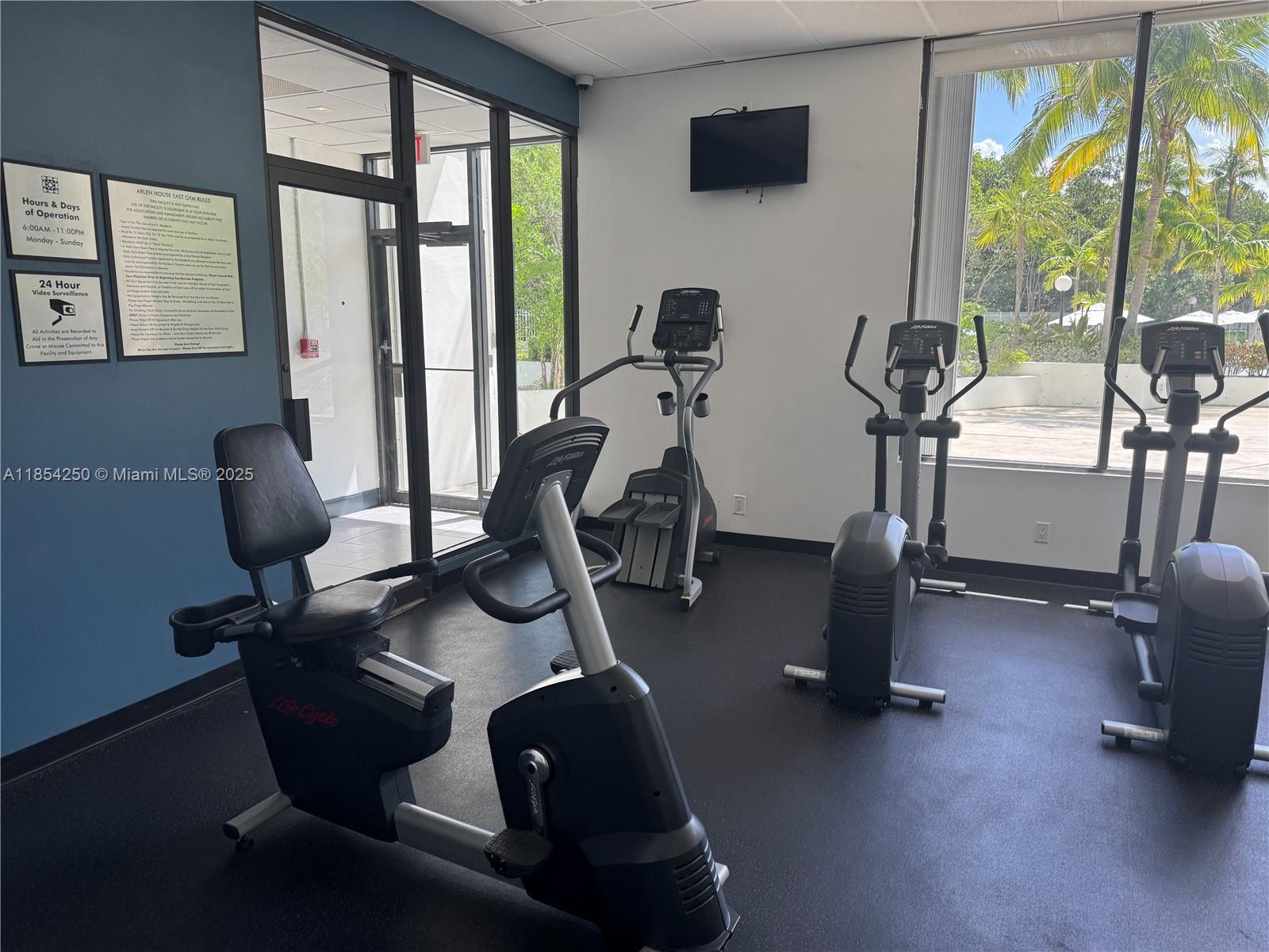 See details 1530 1 / 2 991 sq. ft. $ 2025-08-06 0 Photo