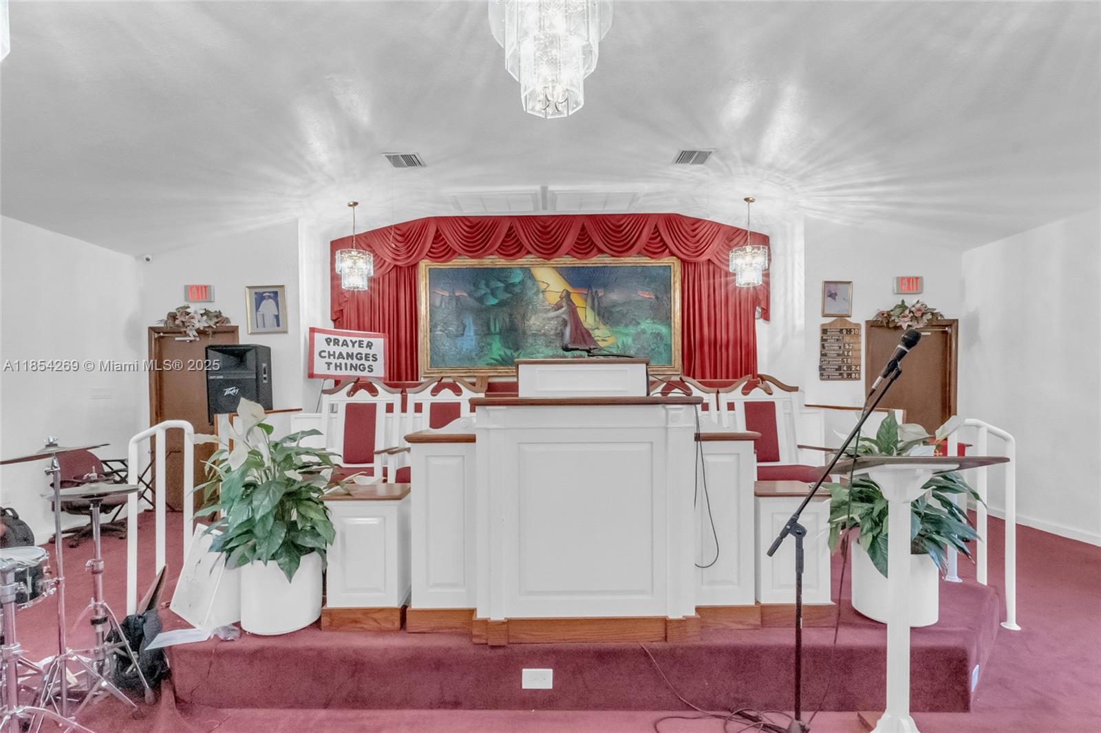 See details / sq. ft. $ 2025-08-06 0 Photo