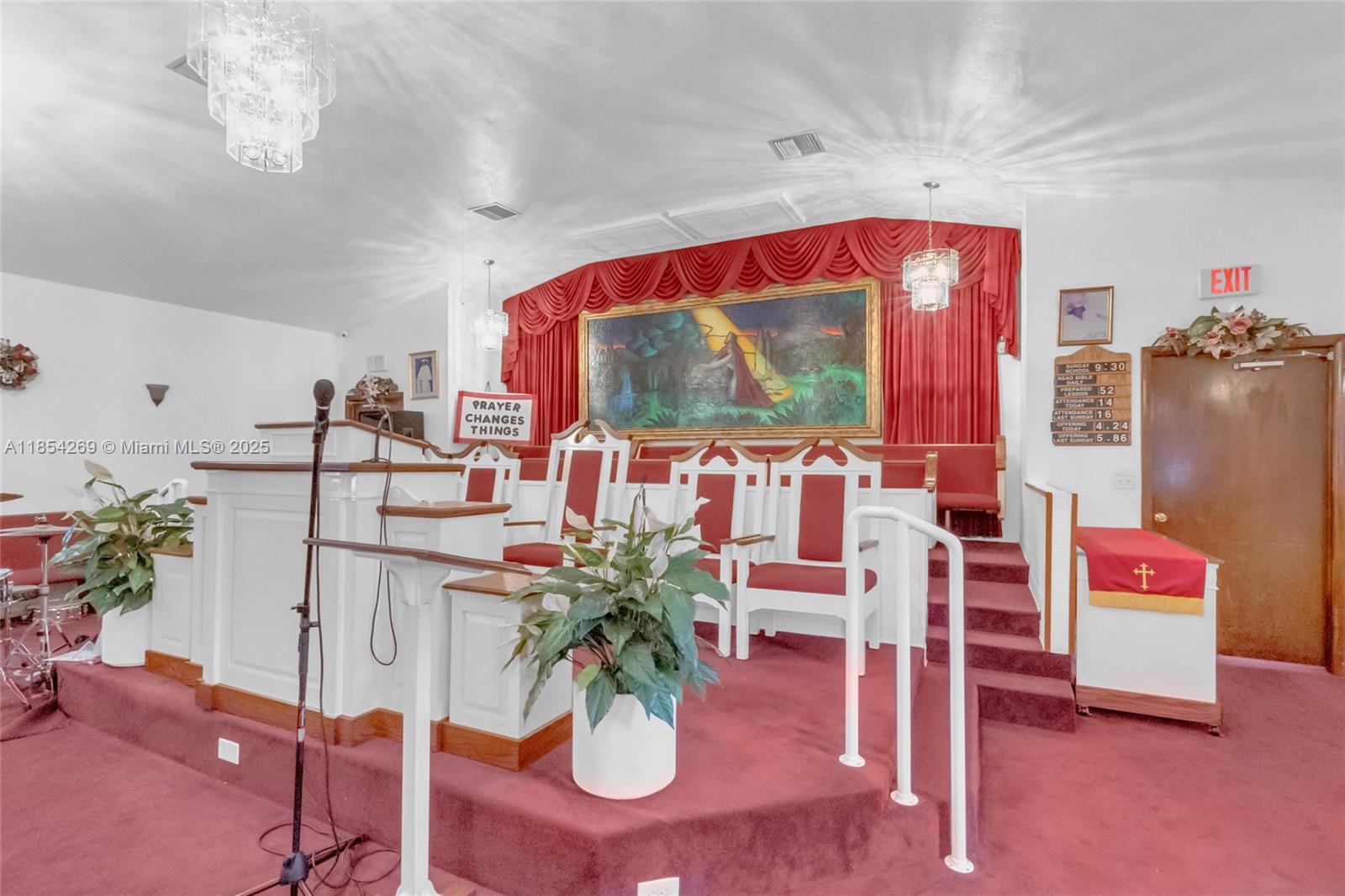 See details / sq. ft. $ 2025-08-06 0 Photo