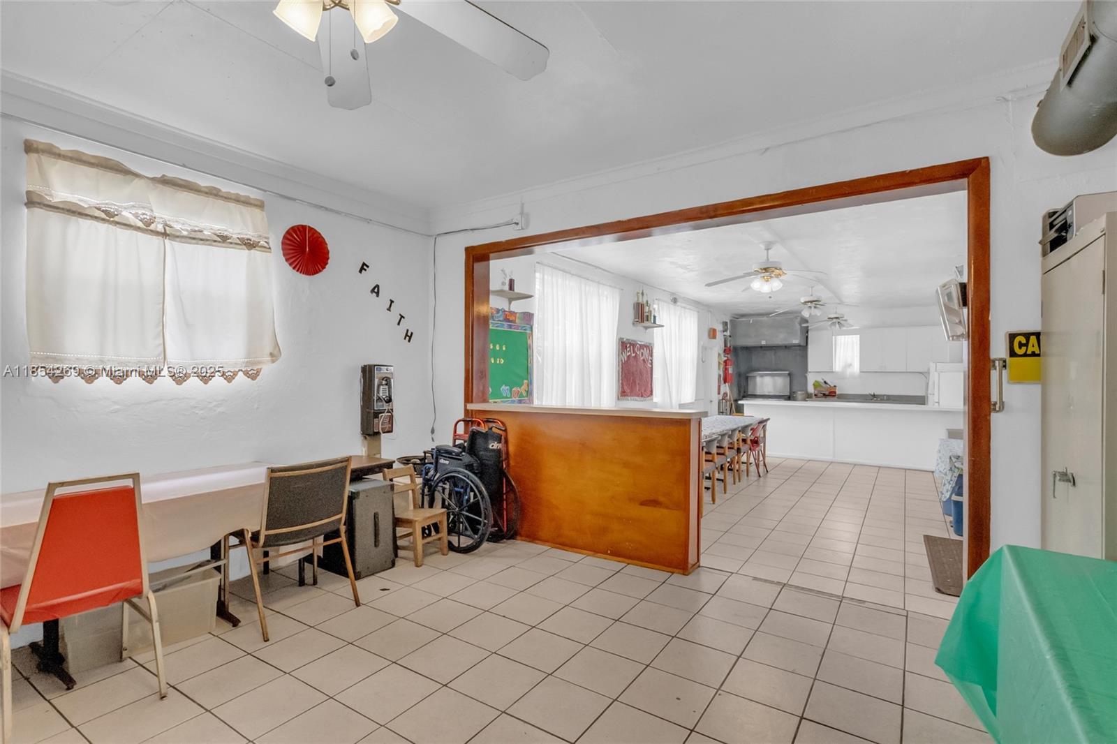See details / sq. ft. $ 2025-08-06 0 Photo