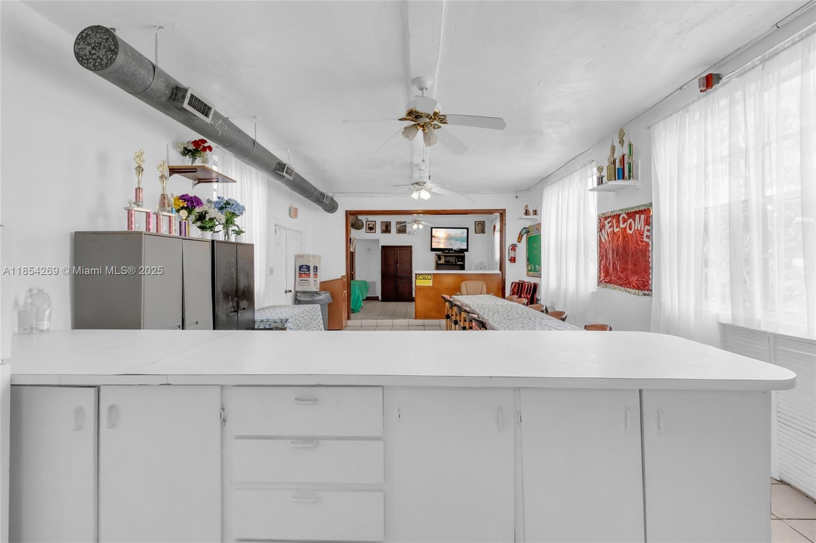 See details / sq. ft. $ 2025-08-06 0 Photo