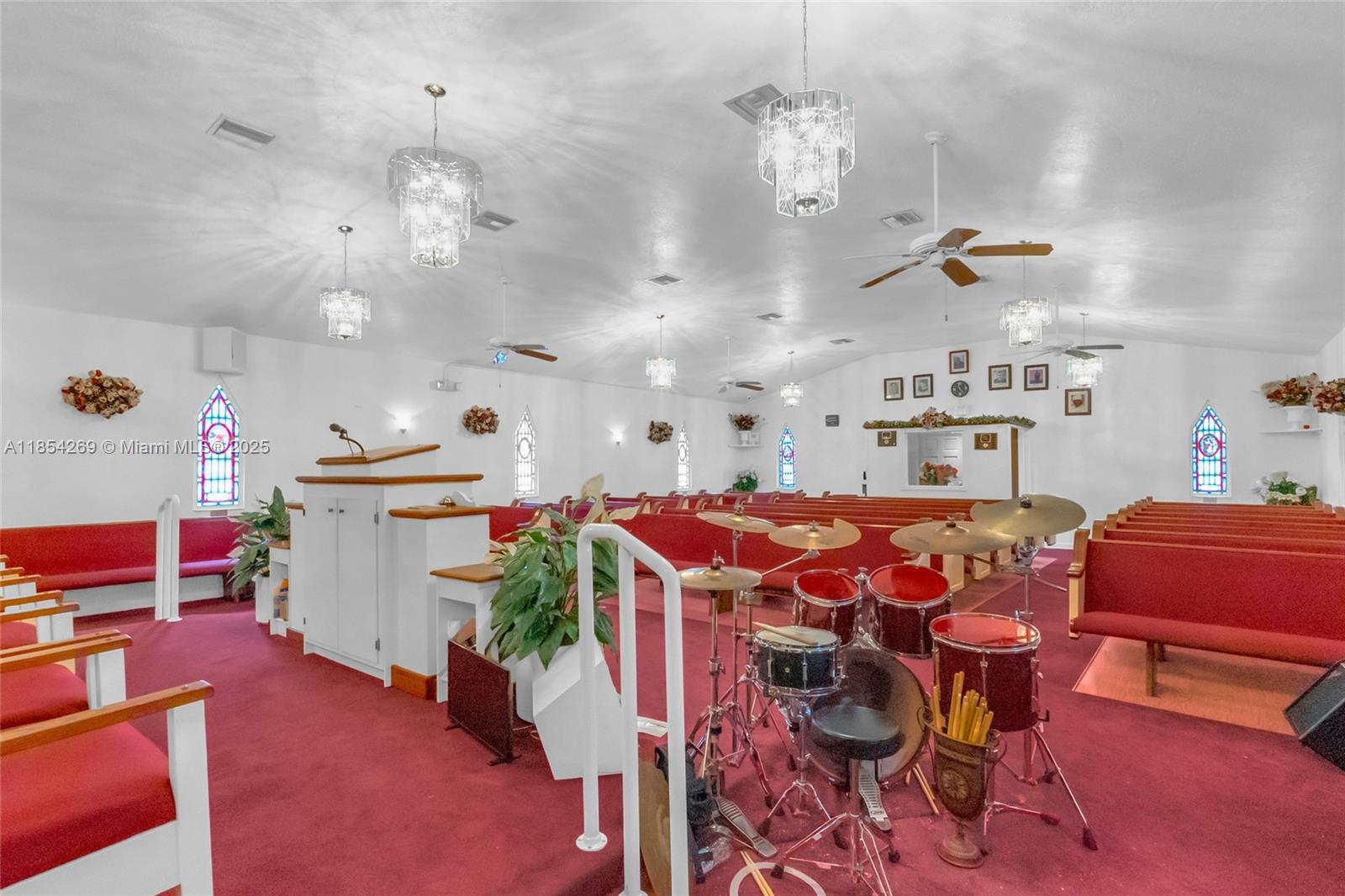See details / sq. ft. $ 2025-08-06 0 Photo