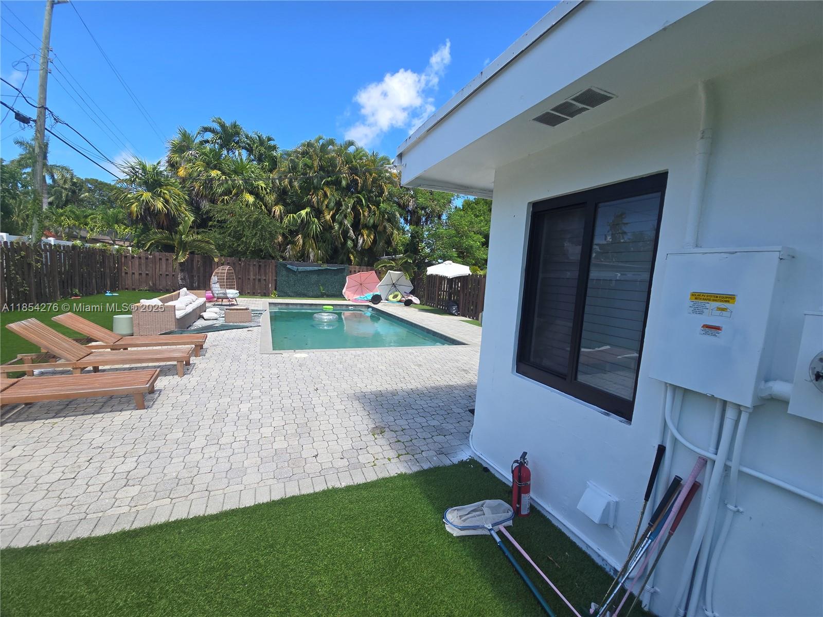 See details 3 / 2 1516 sq. ft. $ 2025-08-06 0 Photo