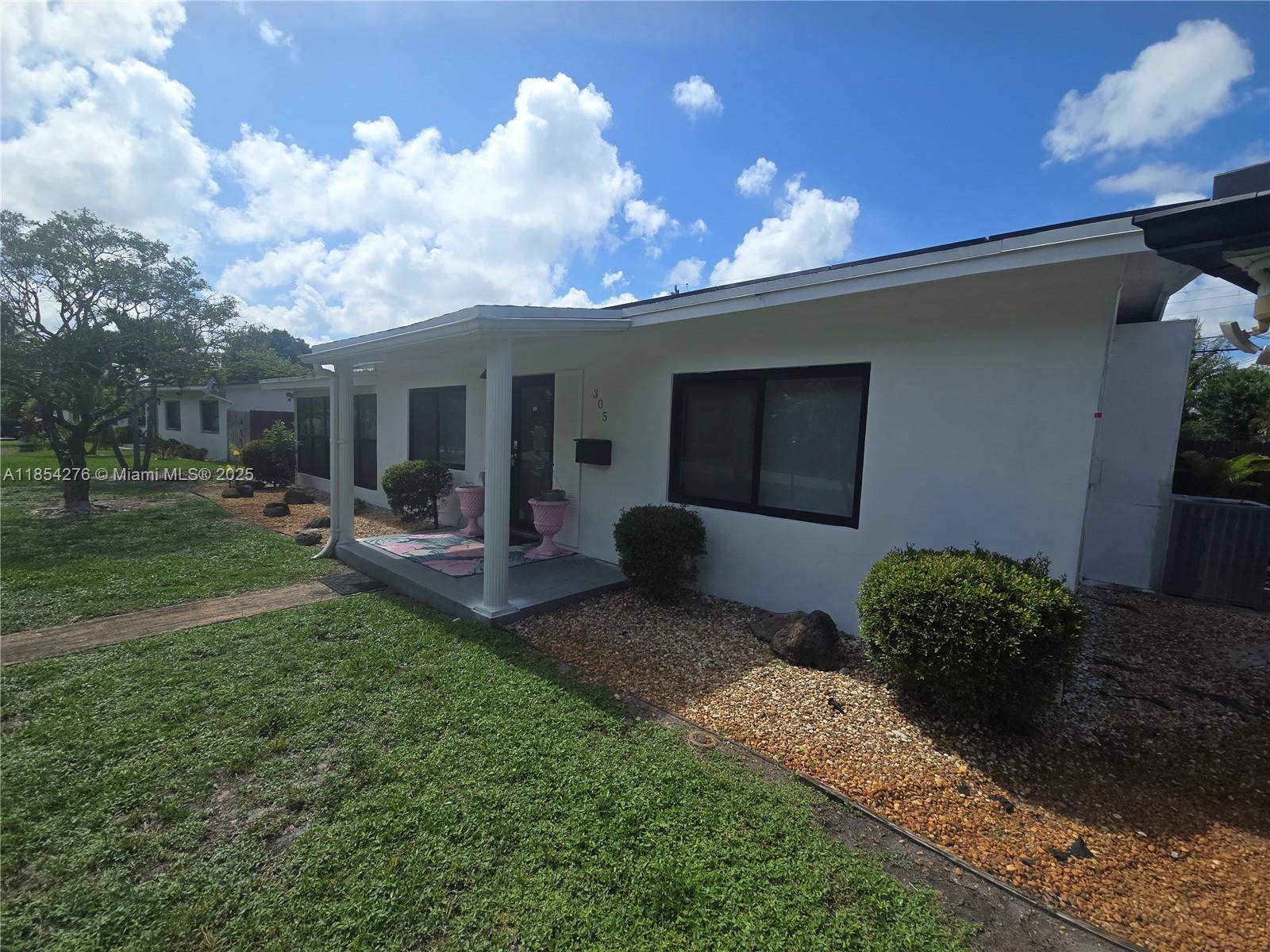 See details 3 / 2 1516 sq. ft. $ 2025-08-06 0 Photo