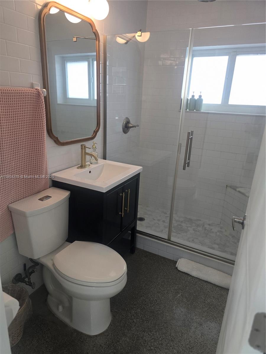 See details 3 / 2 1516 sq. ft. $ 2025-08-06 0 Photo