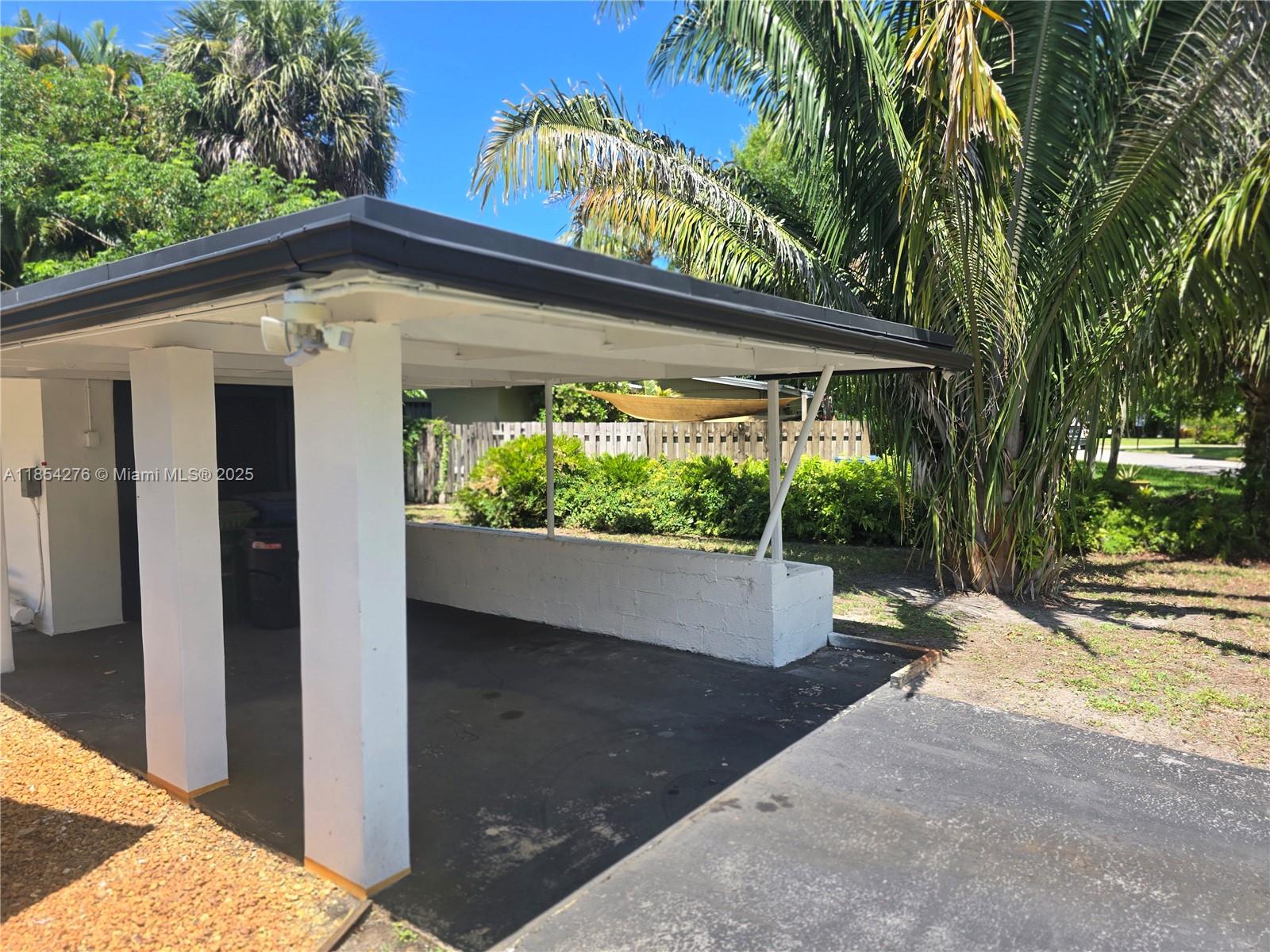 See details 3 / 2 1516 sq. ft. $ 2025-08-06 0 Photo