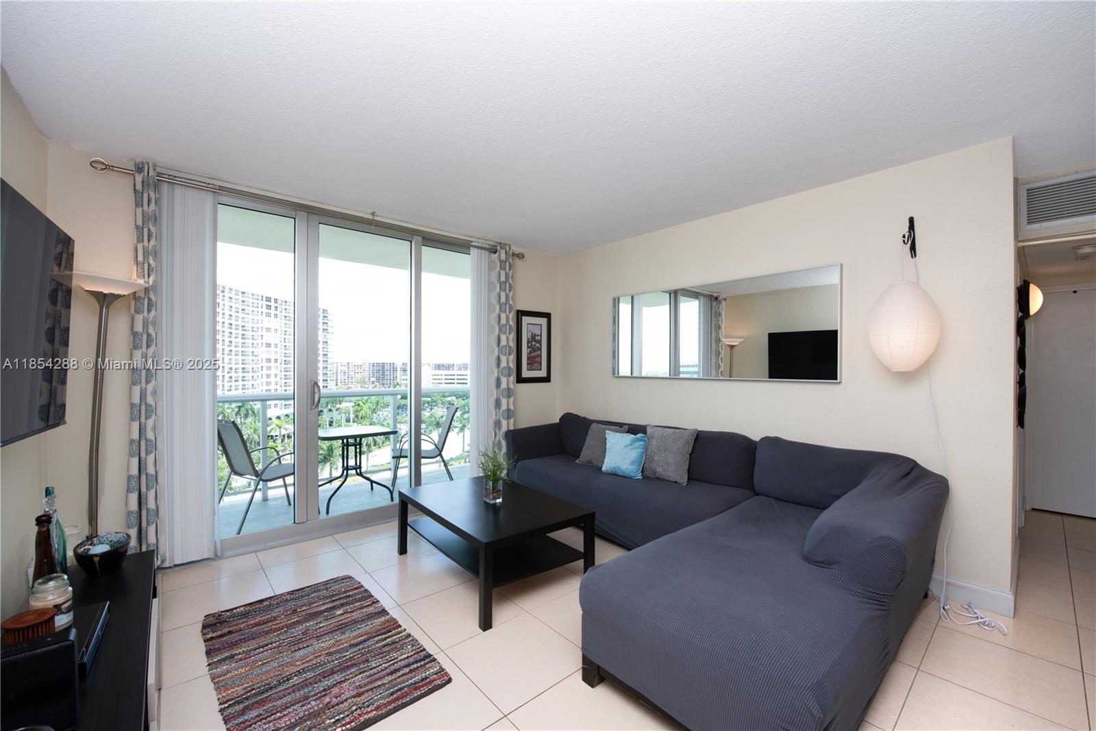Photo of 3901 OCEAN DR  #9P, Hollywood, Florida, 33019 - 