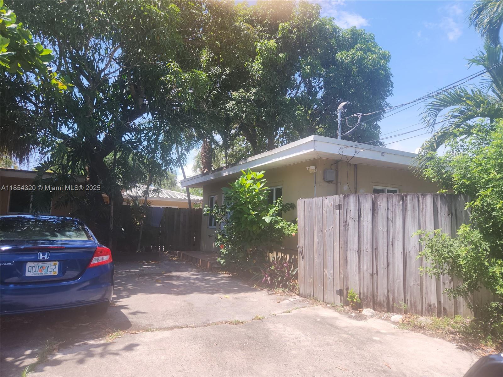 Ver detalles / 2001 sq. ft. $ 2025-08-07 0 foto