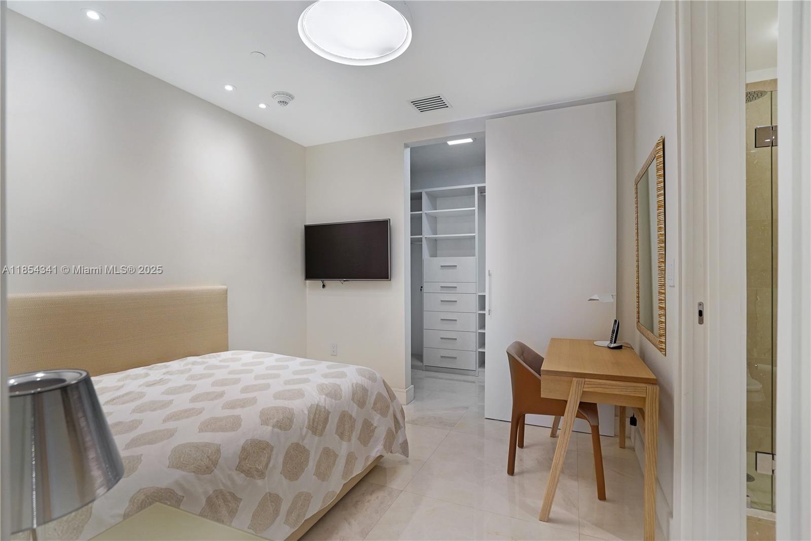 Photo of 17475 Collins Ave  #601, Sunny Isles Beach, Florida, 33160 - 