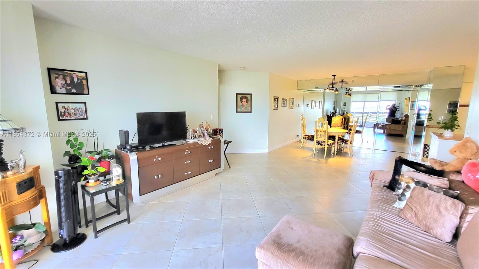 Photo of 3530 Mystic Pointe Dr  #2508, Aventura, Florida, 33180 - 