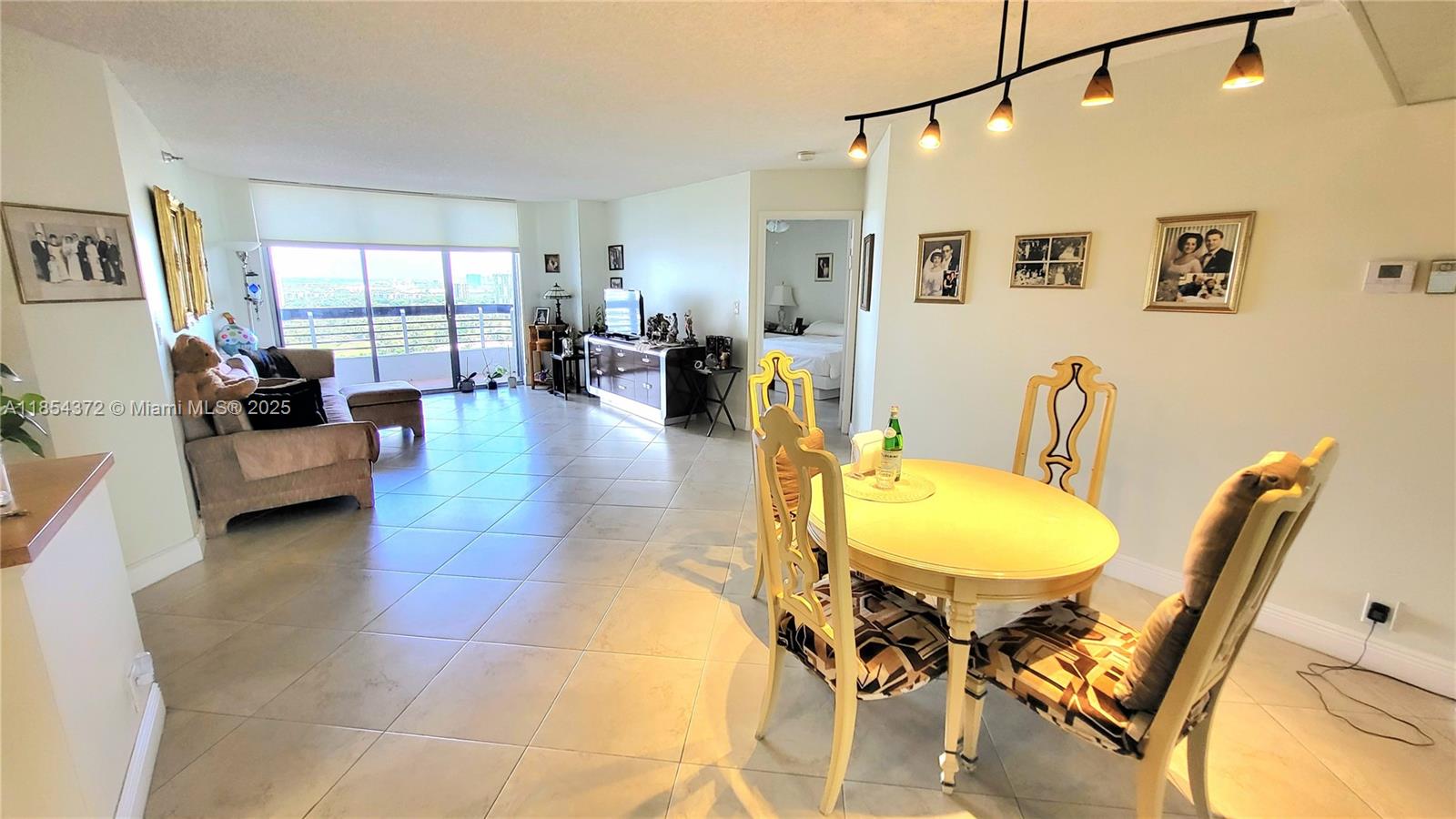 Photo of 3530 Mystic Pointe Dr  #2508, Aventura, Florida, 33180 - 