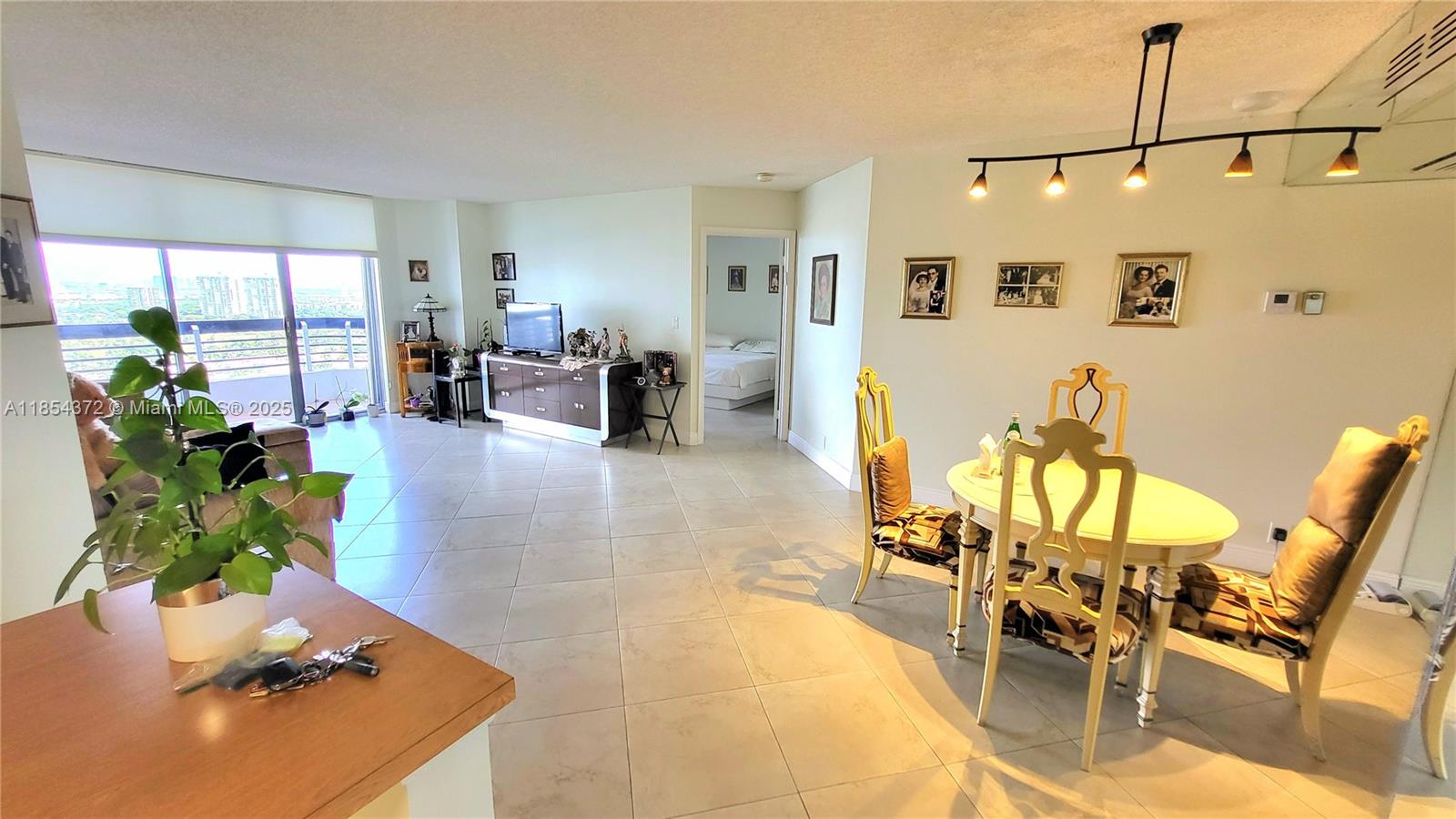 Photo of 3530 Mystic Pointe Dr  #2508, Aventura, Florida, 33180 - 