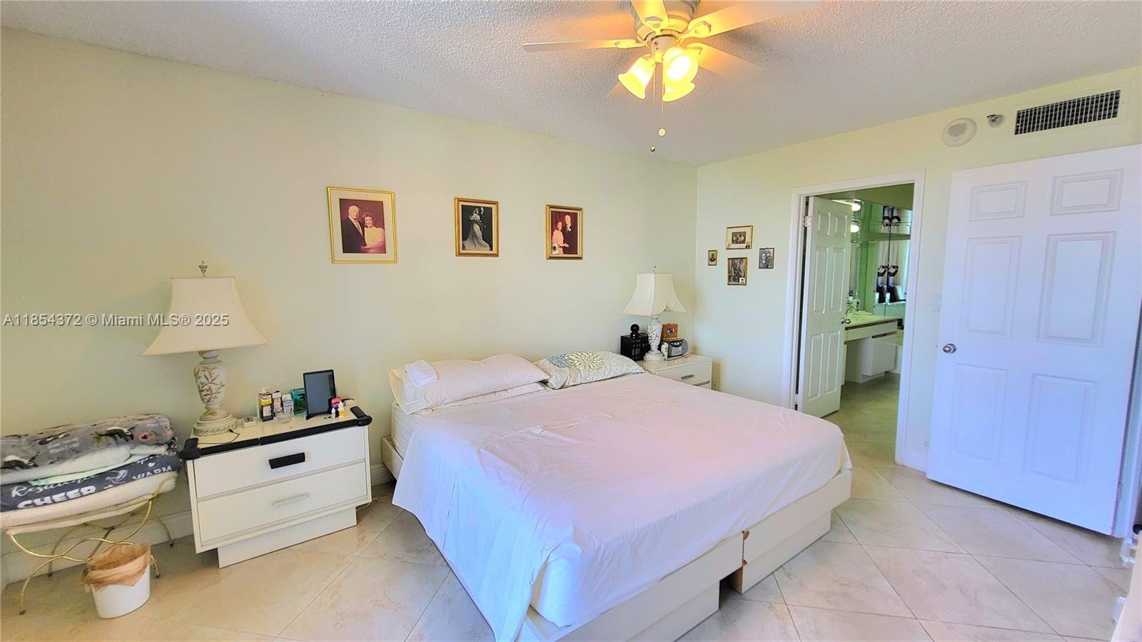 Photo of 3530 Mystic Pointe Dr  #2508, Aventura, Florida, 33180 - 