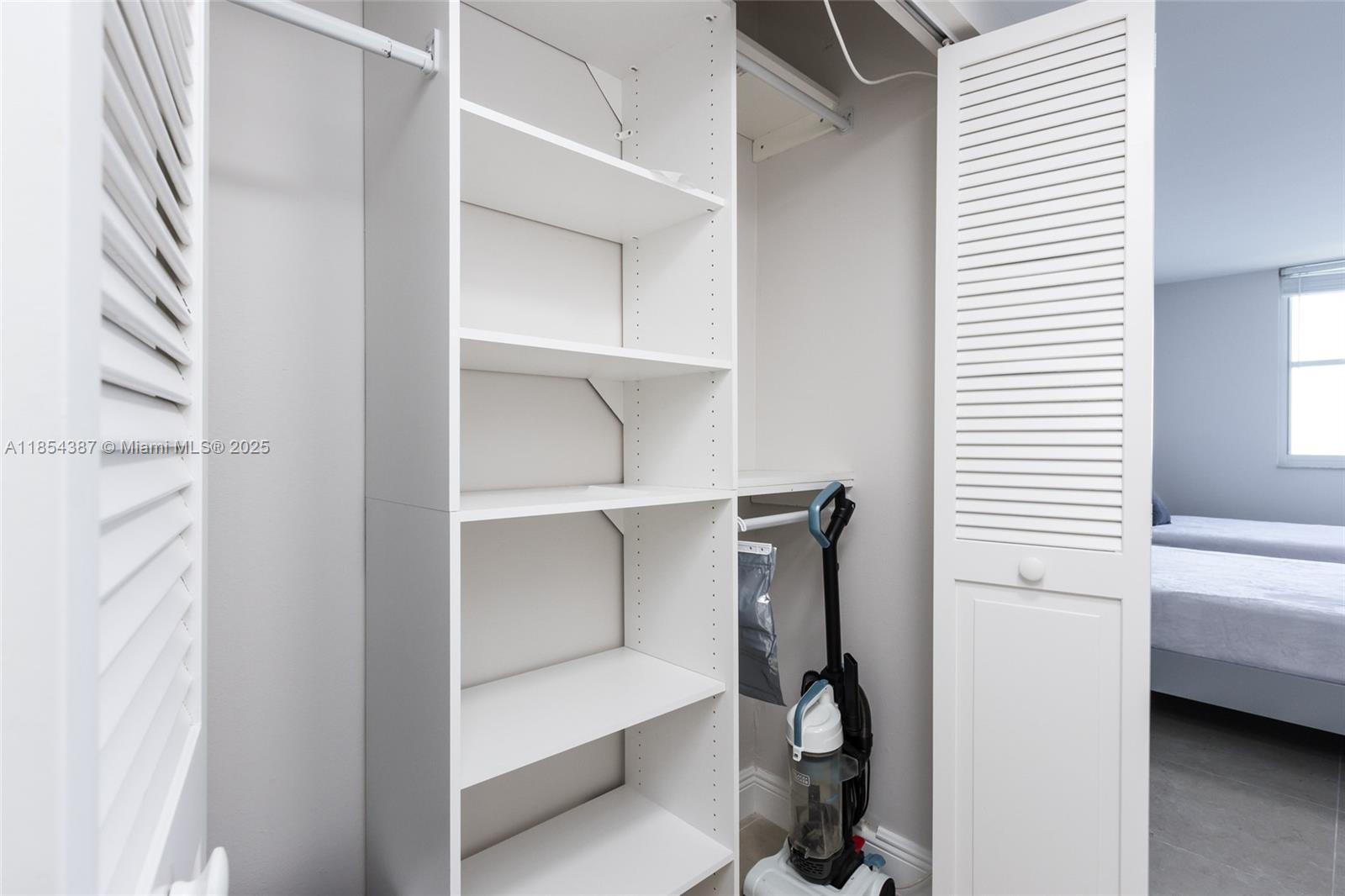 Ver detalles 1220 2 / 2 1120 sq. ft. $ 2025-08-07 0 foto