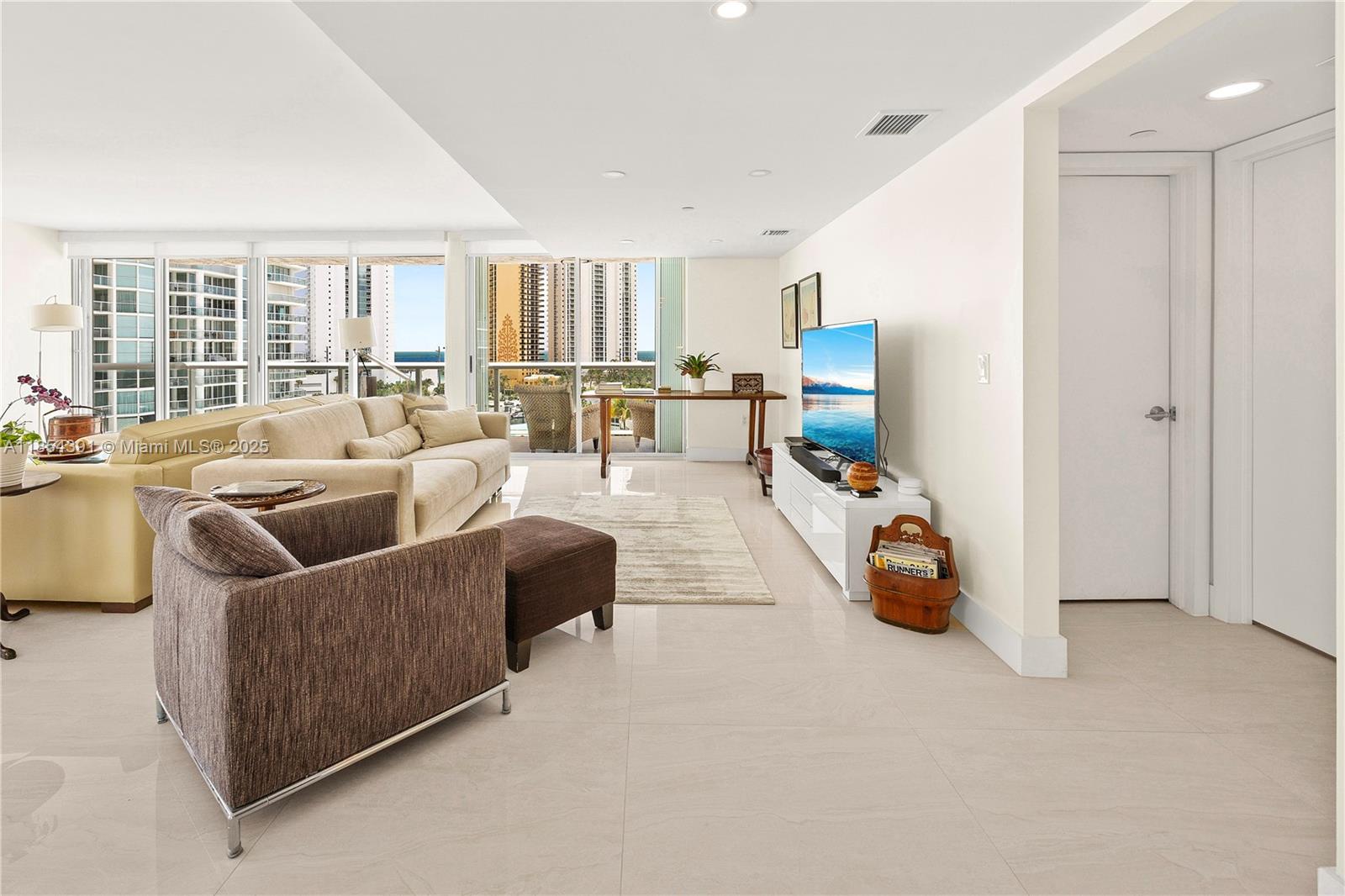 Photo of 16500 Collins Ave  #851, Sunny Isles Beach, Florida, 33160 - 