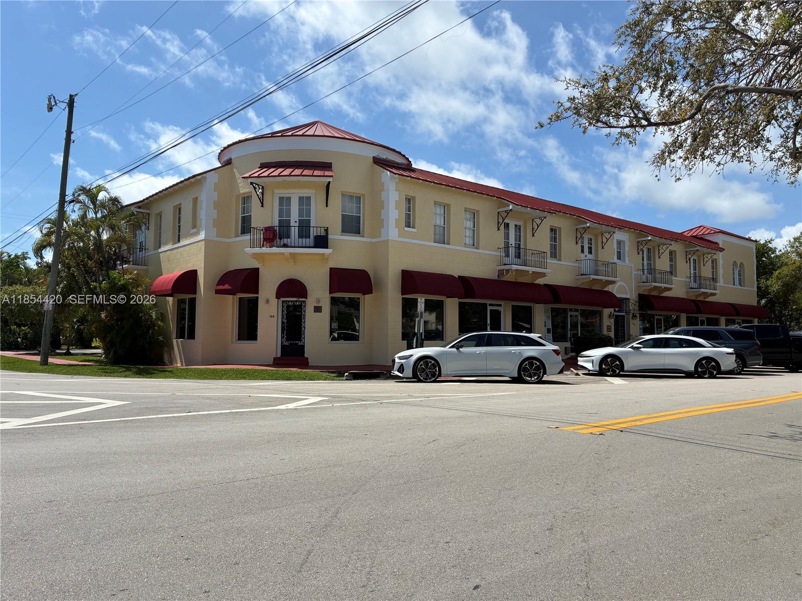 Подробнее / кв.футов $ 2026-03-15 0 Фото