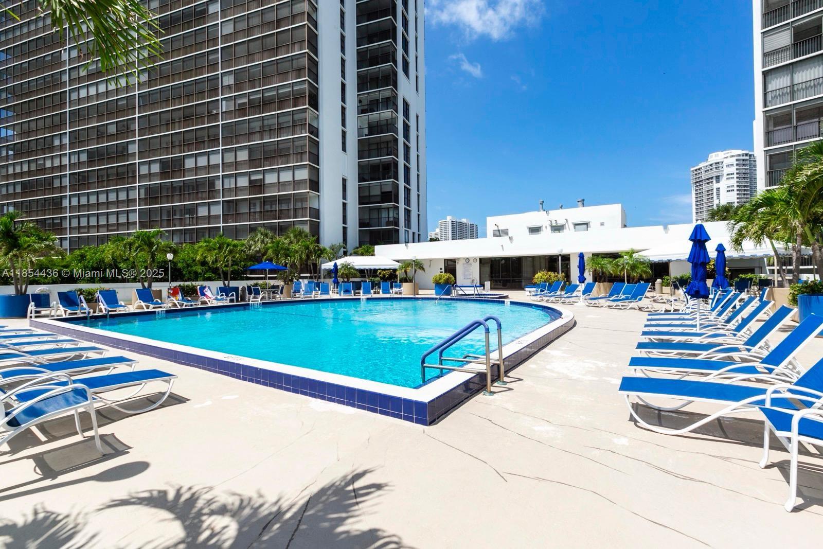 Photo of 3701 Country Club Dr  #2109, Aventura, Florida, 33180 - 