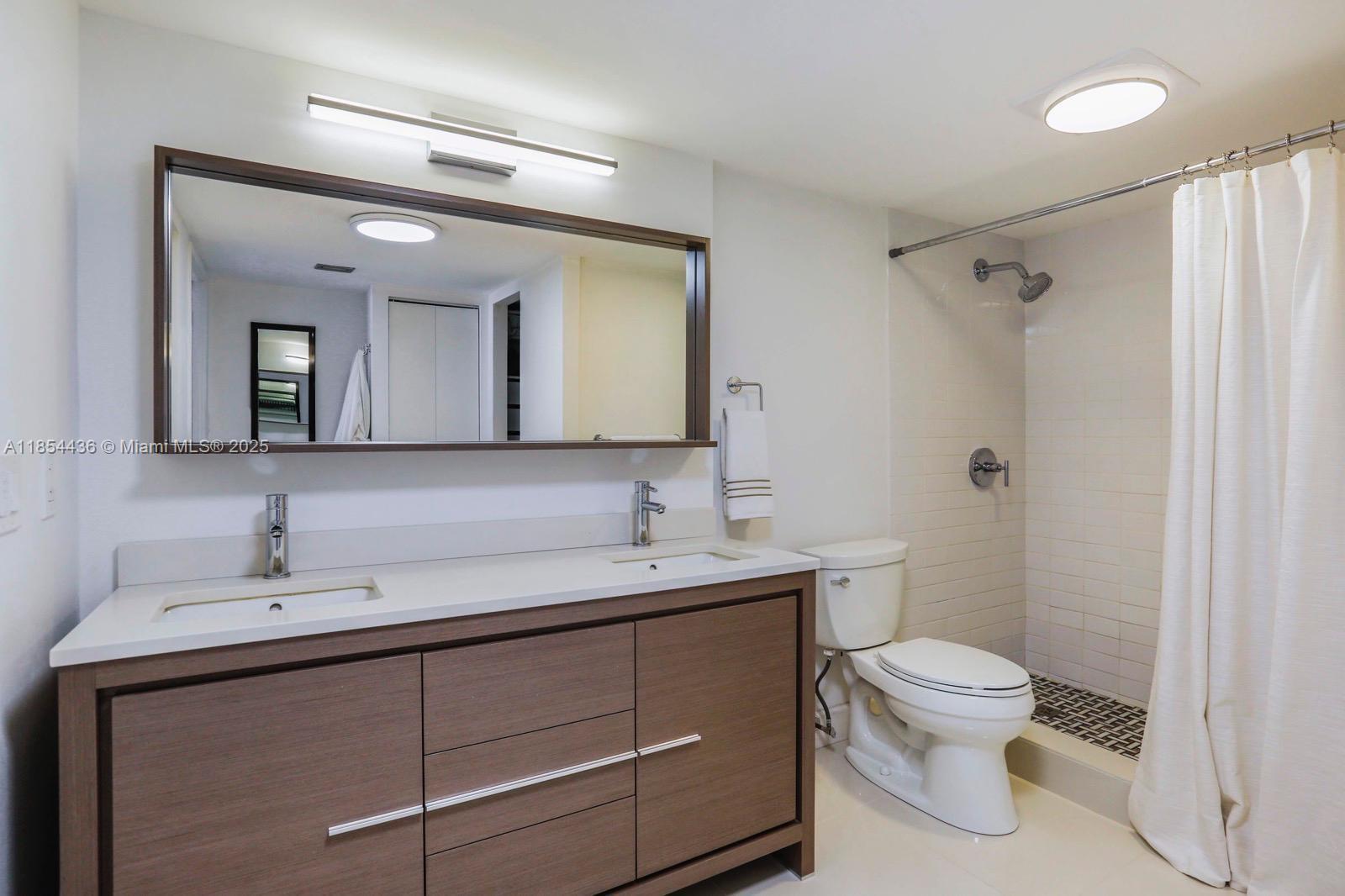 Photo of 3701 Country Club Dr  #2109, Aventura, Florida, 33180 - 