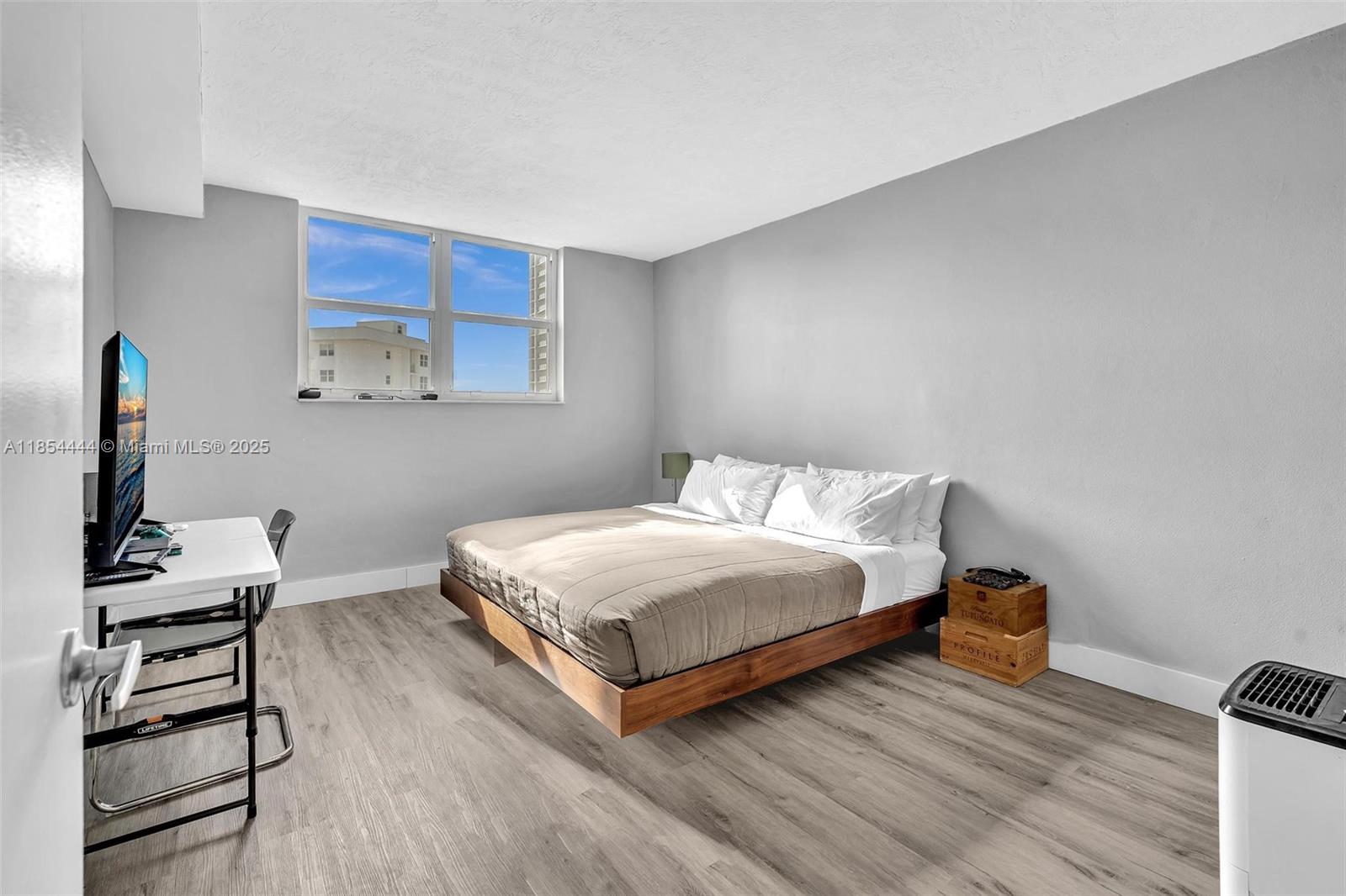 Photo of 3000 Ocean Dr  #1210, Hollywood, Florida, 33019 - Master Bedroom